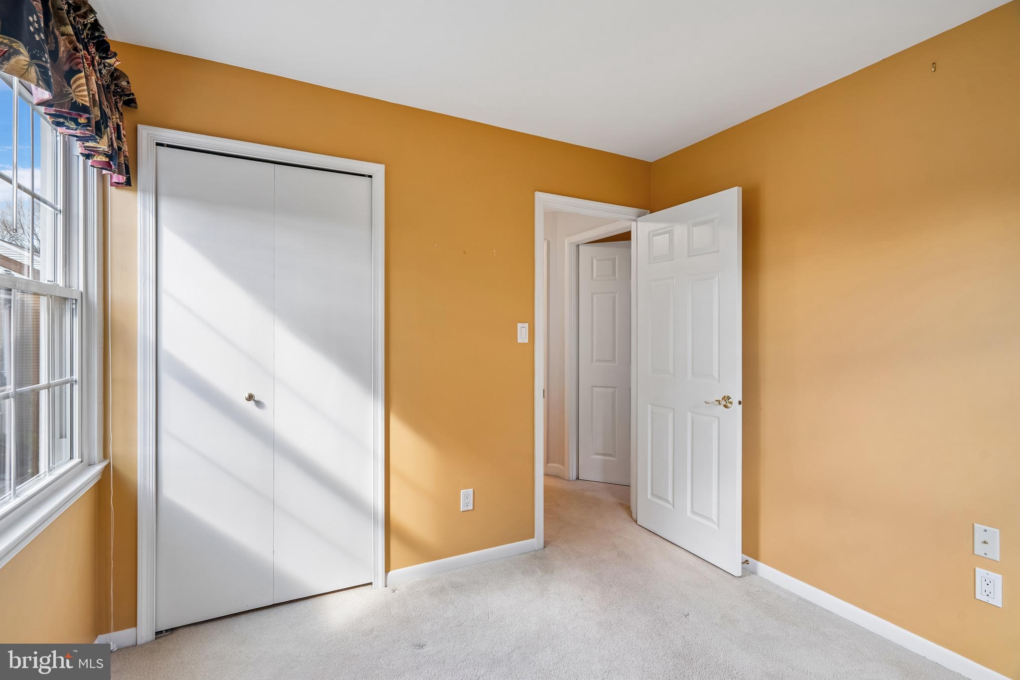 GOVERNORS LANDING - Residential