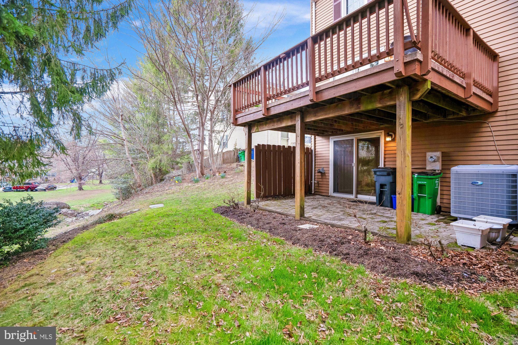 GOVERNORS LANDING - Residential