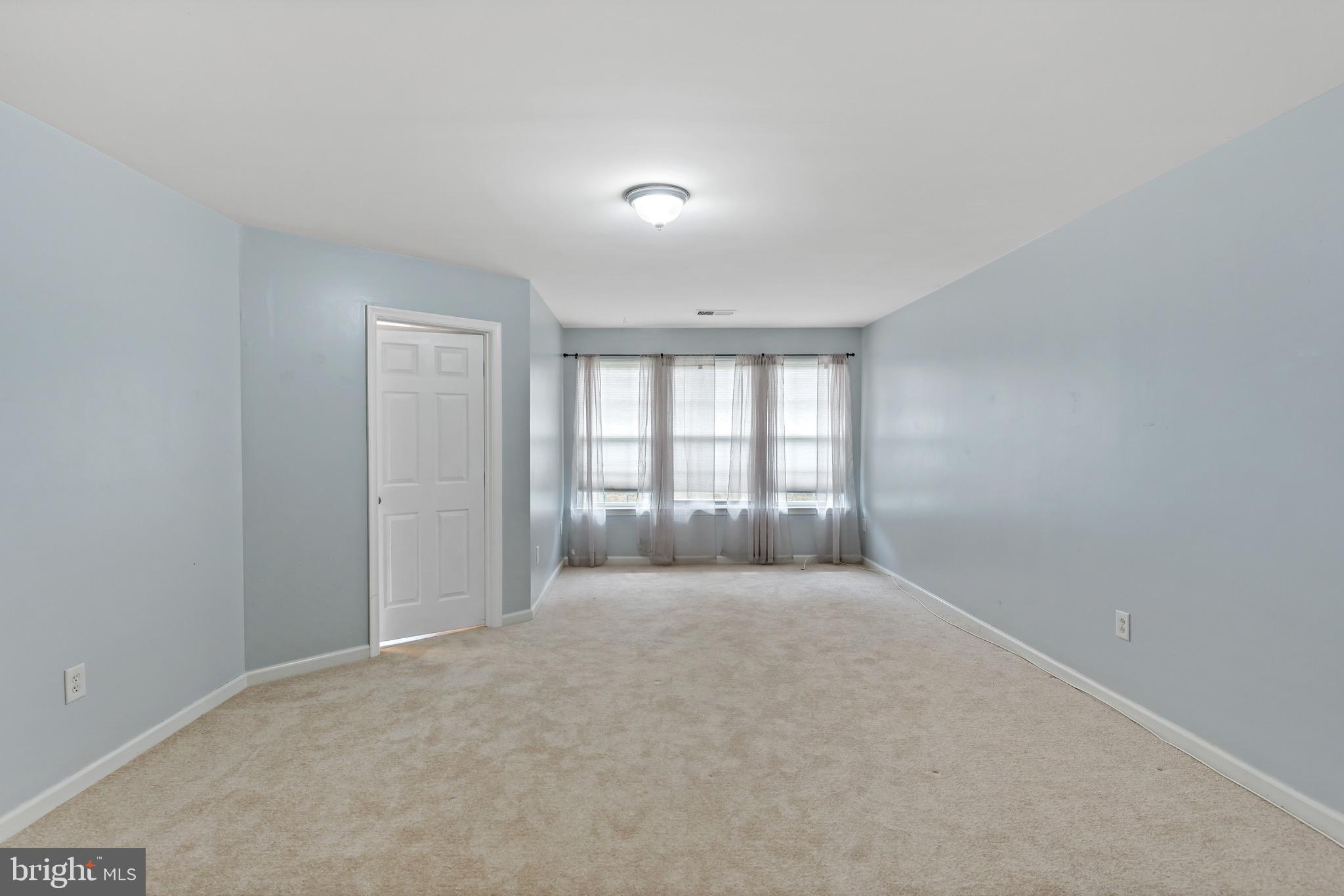 BROOKFIELD ON THE POTOMAC - Residential Lease