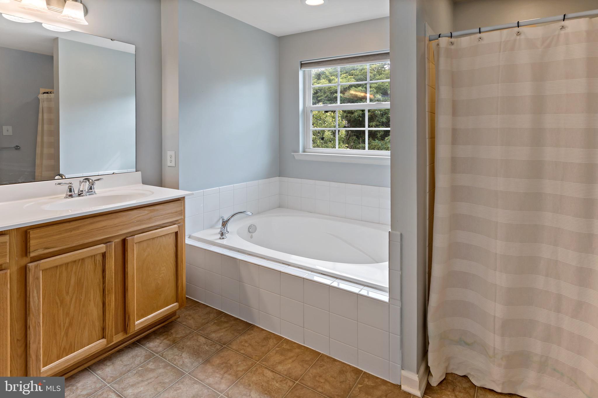 BROOKFIELD ON THE POTOMAC - Residential Lease