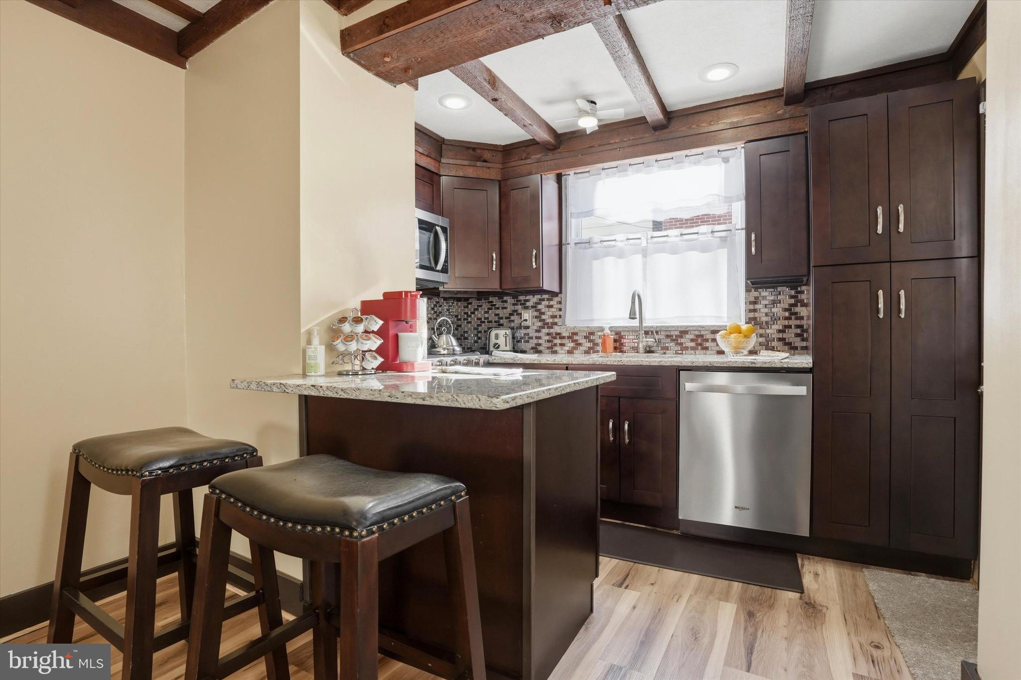 LOWER MOYAMENSING - Residential