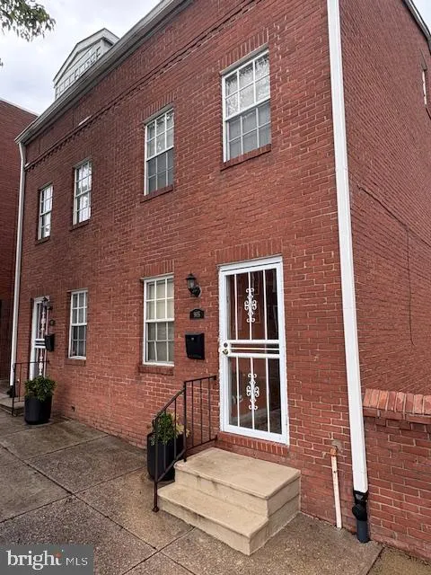 905 N Central Avenue, Baltimore, MD MLS: MDBA2167312