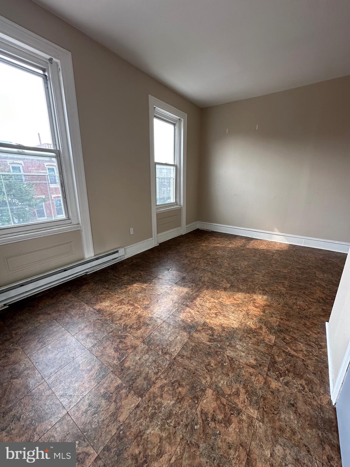 POINT BREEZE - Residential Lease
