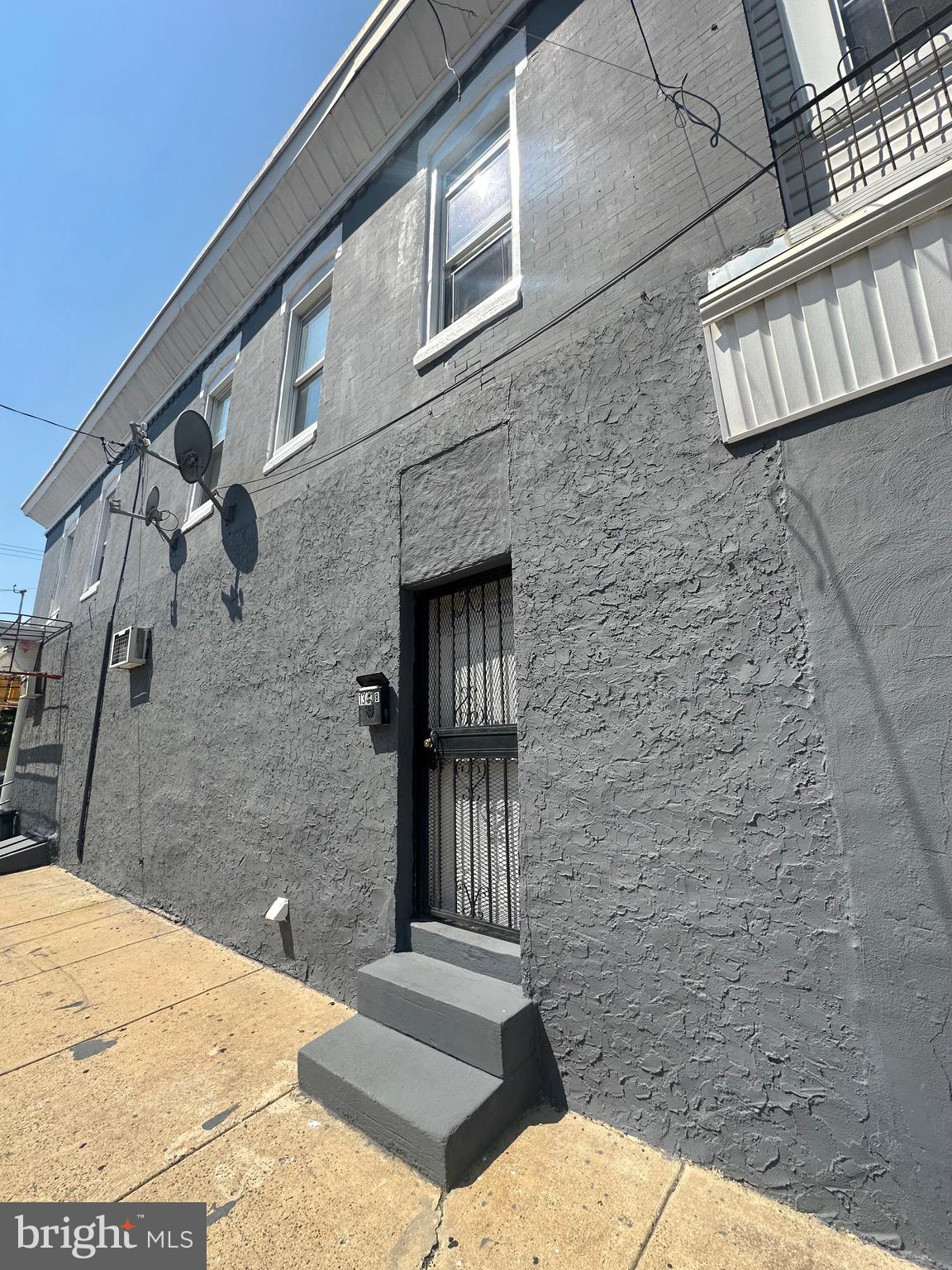 POINT BREEZE - Residential Lease