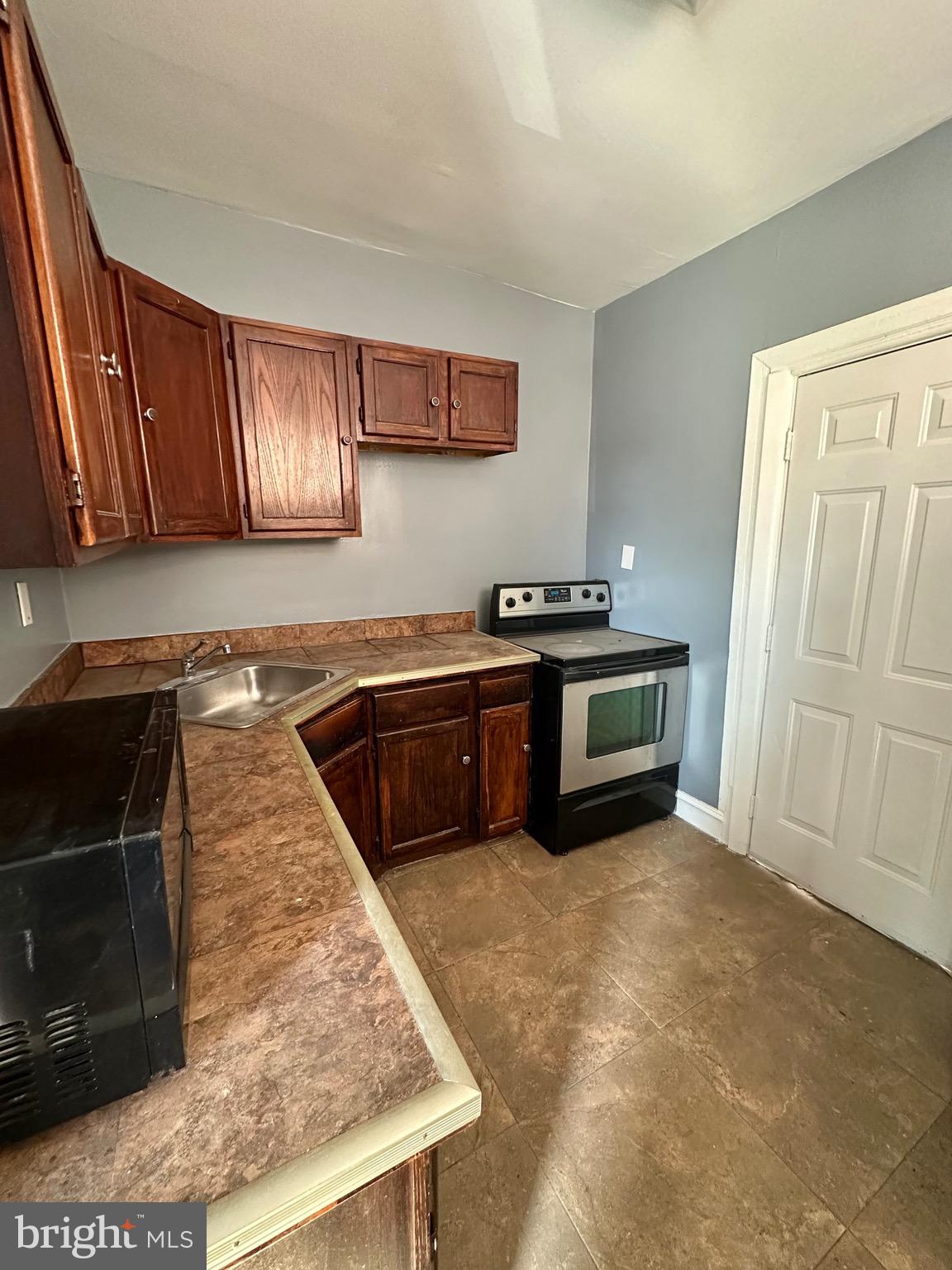 POINT BREEZE - Residential Lease