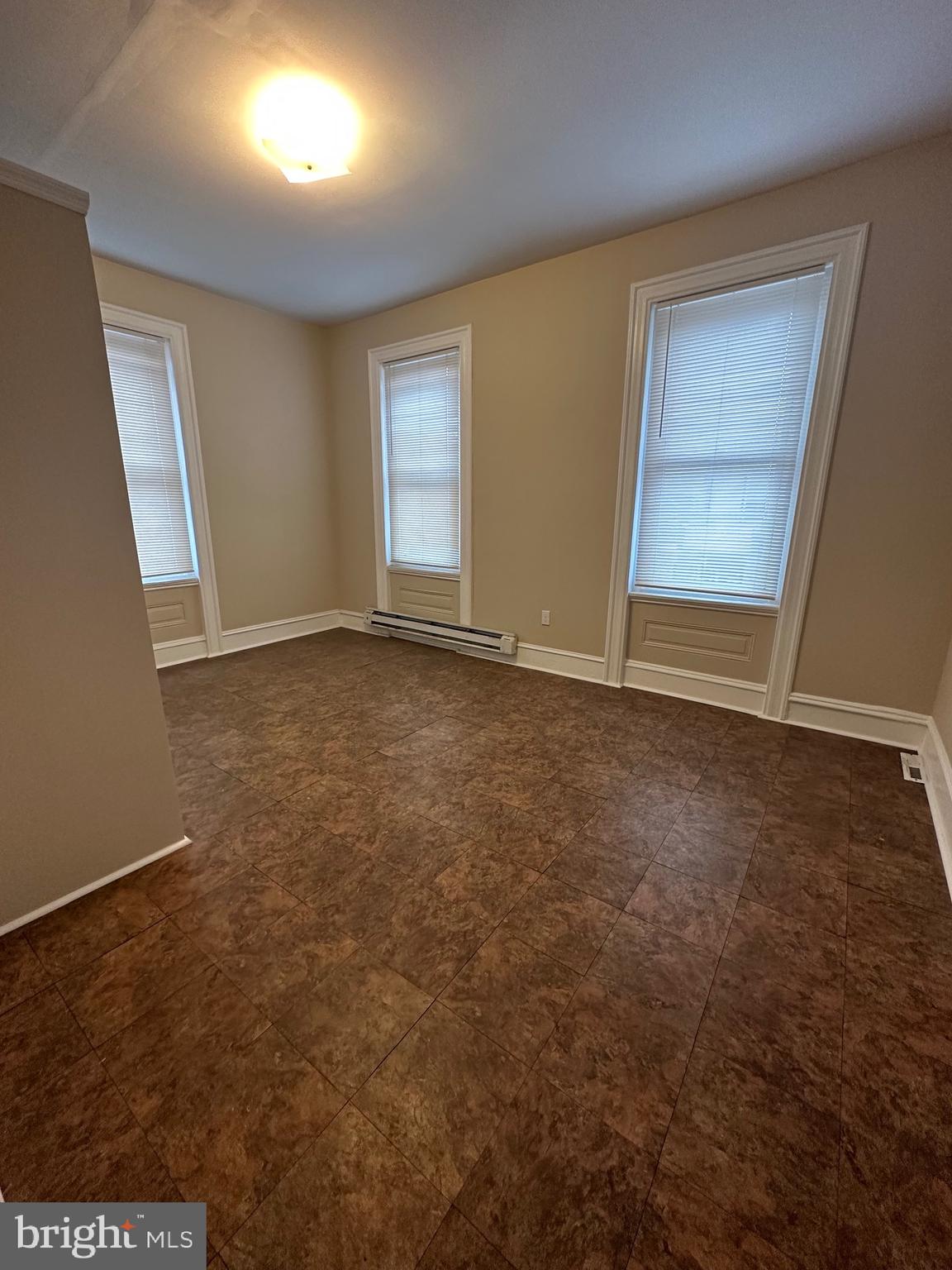 POINT BREEZE - Residential Lease