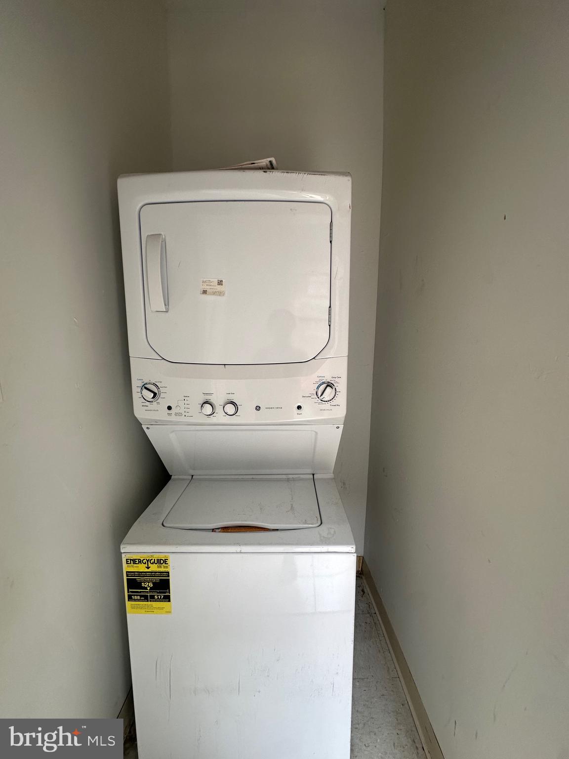 POINT BREEZE - Residential Lease