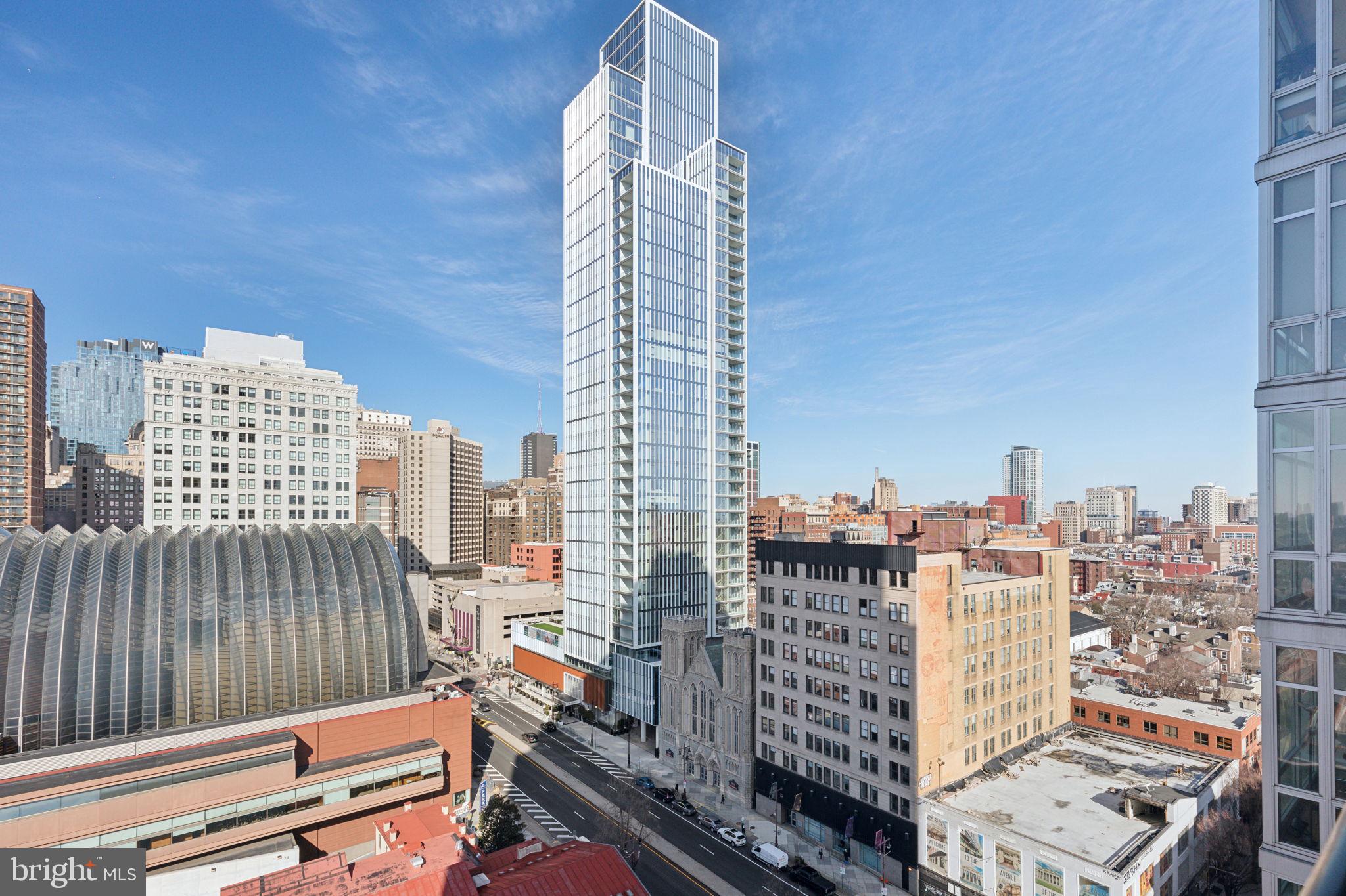 AVENUE OF THE ARTS - Residential
