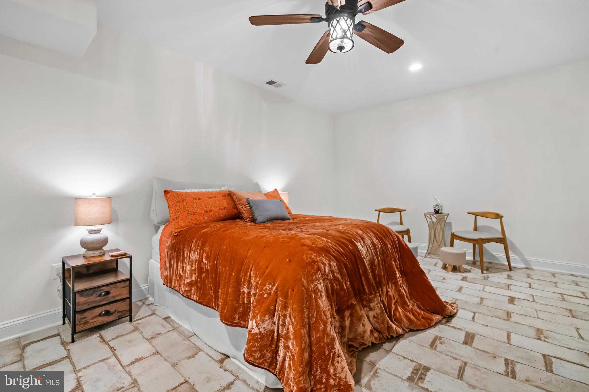 WYANT PROPERTY - Residential