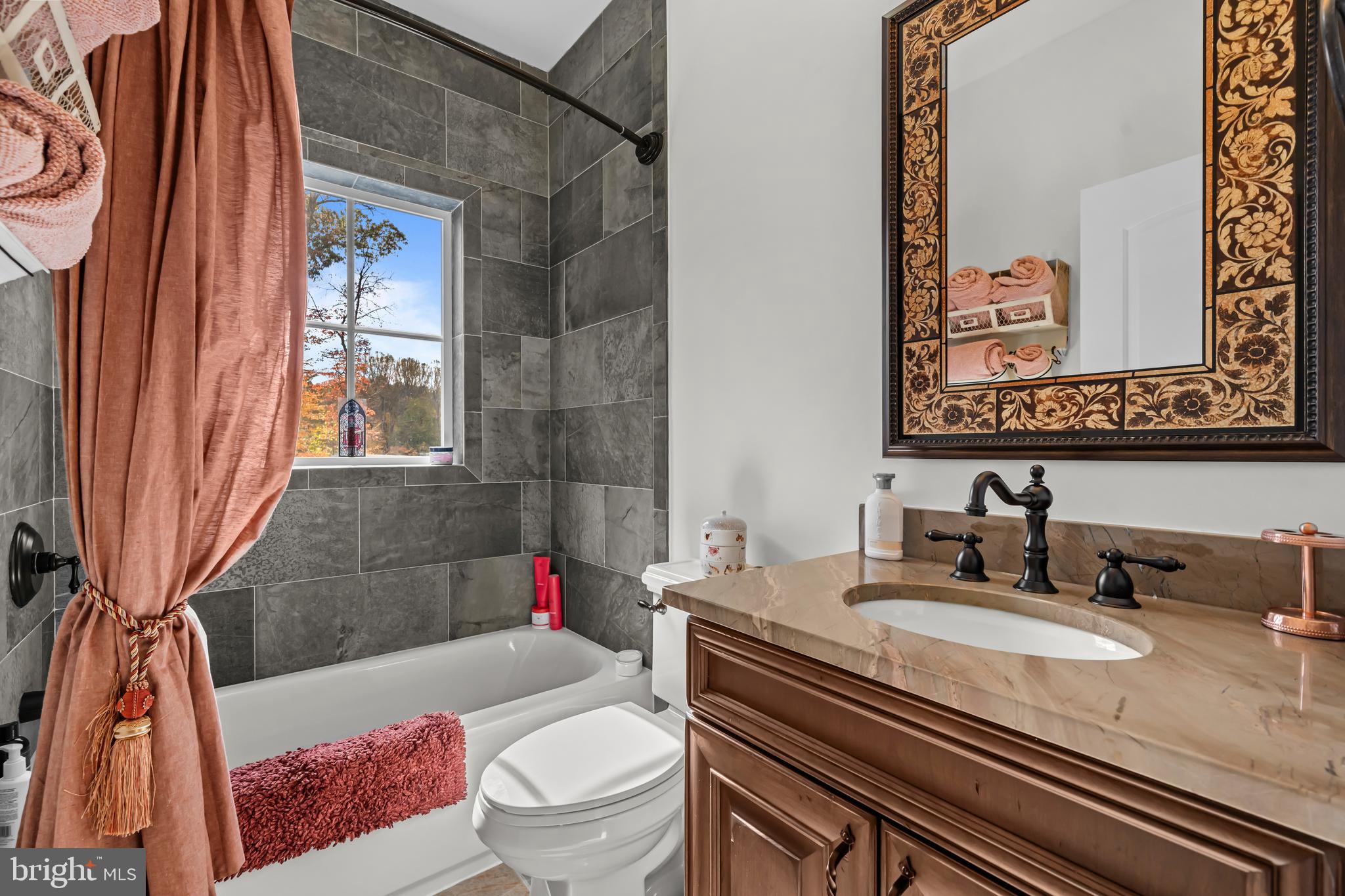 WYANT PROPERTY - Residential