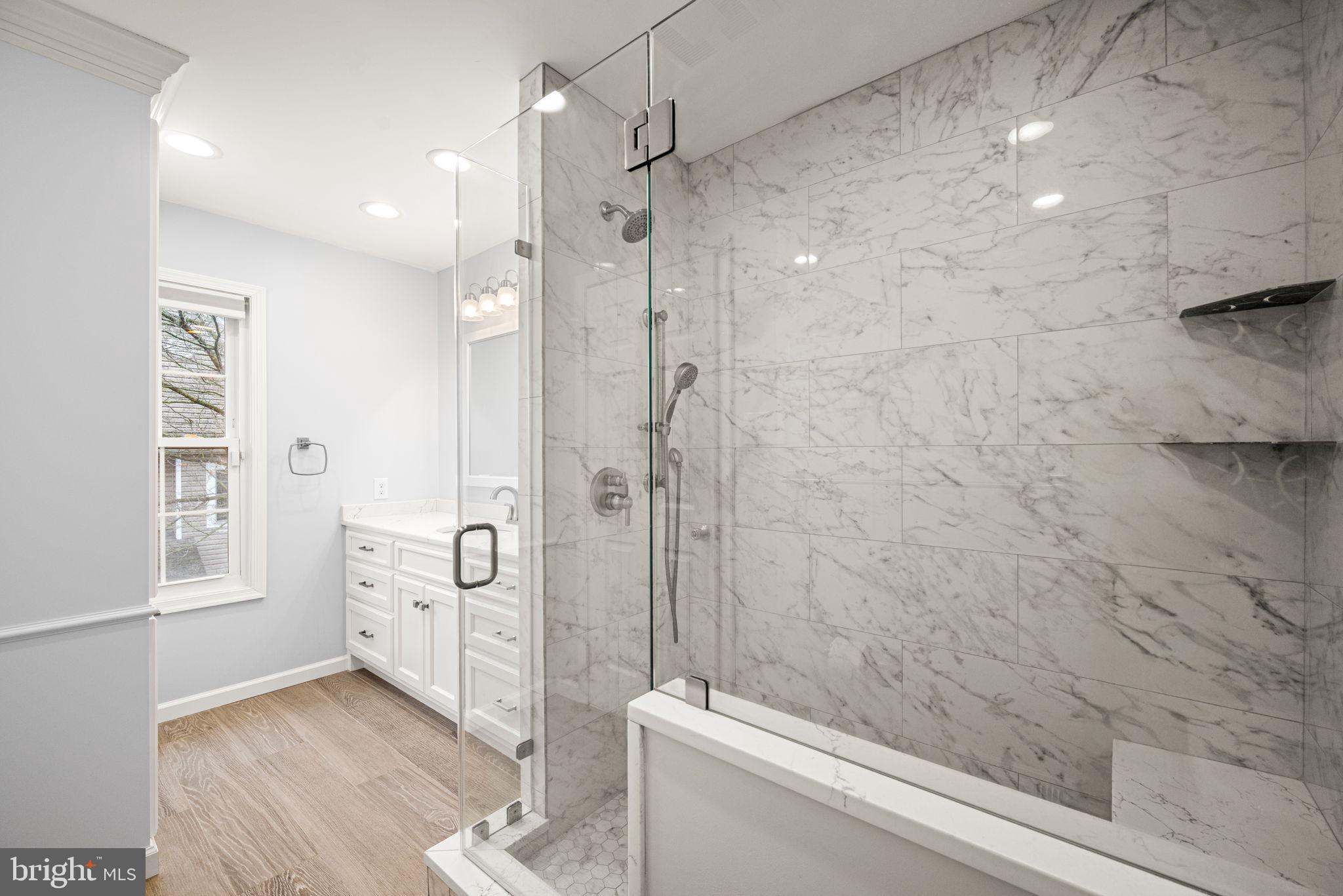 DARLINGTON WOODS - Residential