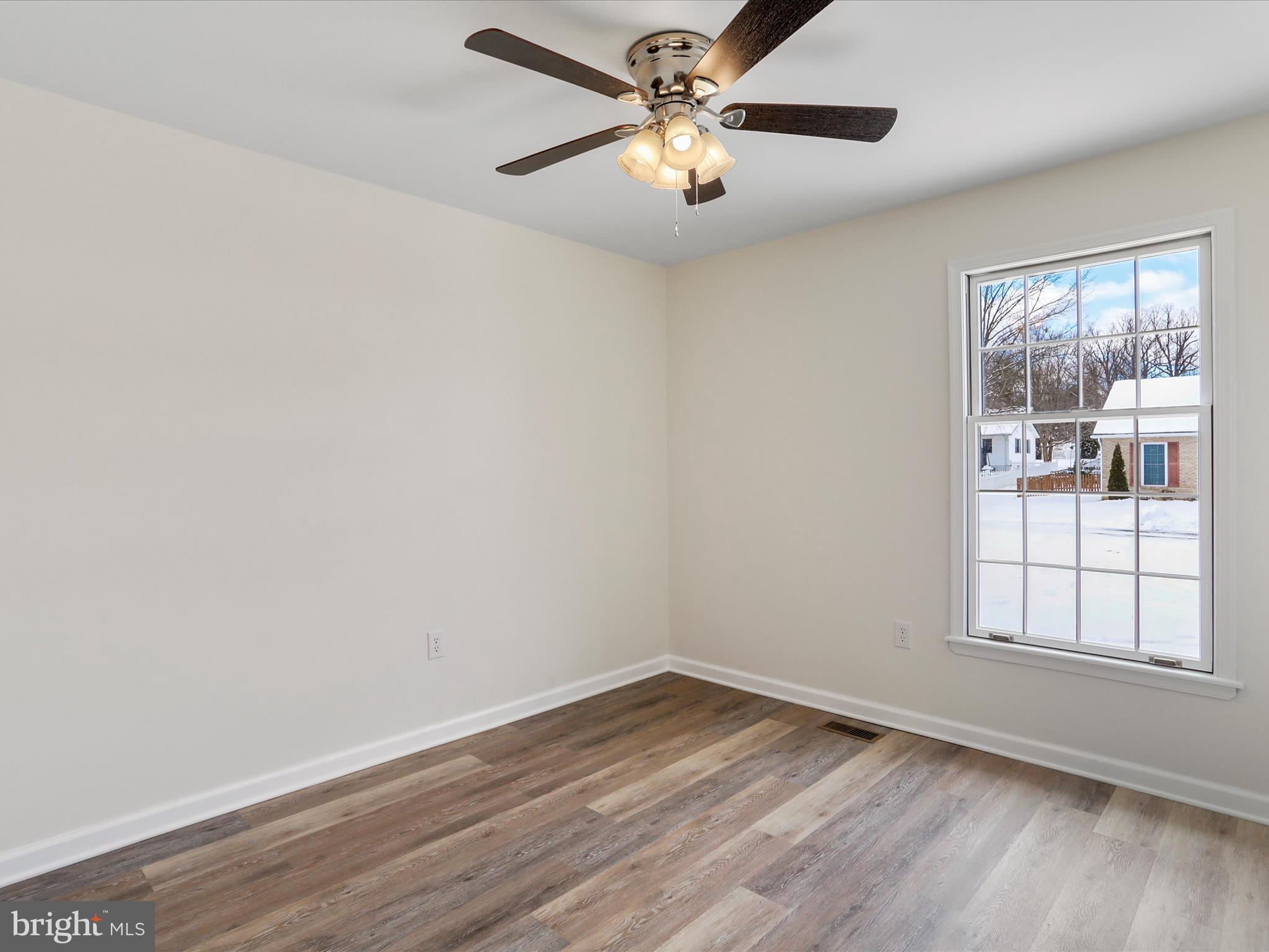 SPRING MILLS - Residential