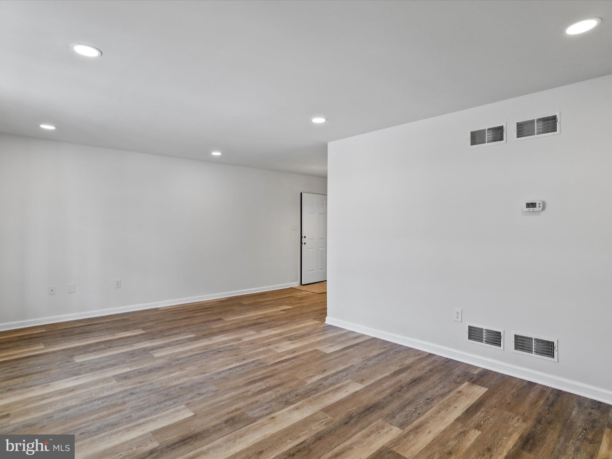 SPRING MILLS - Residential