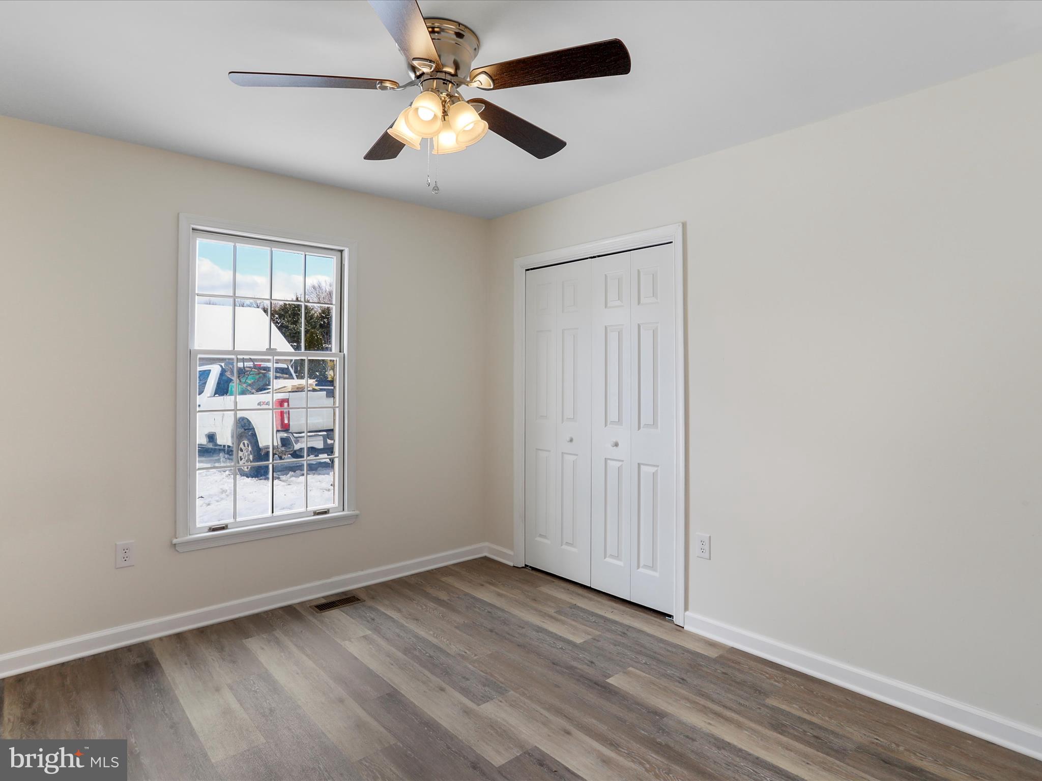 SPRING MILLS - Residential