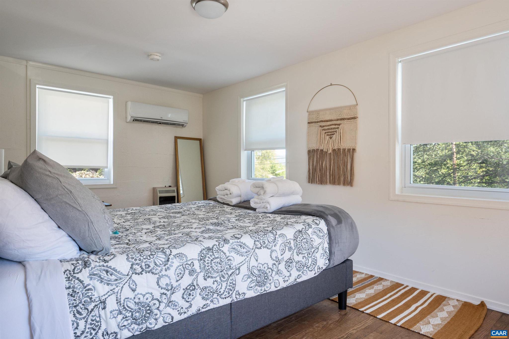 BELMONT - Residential