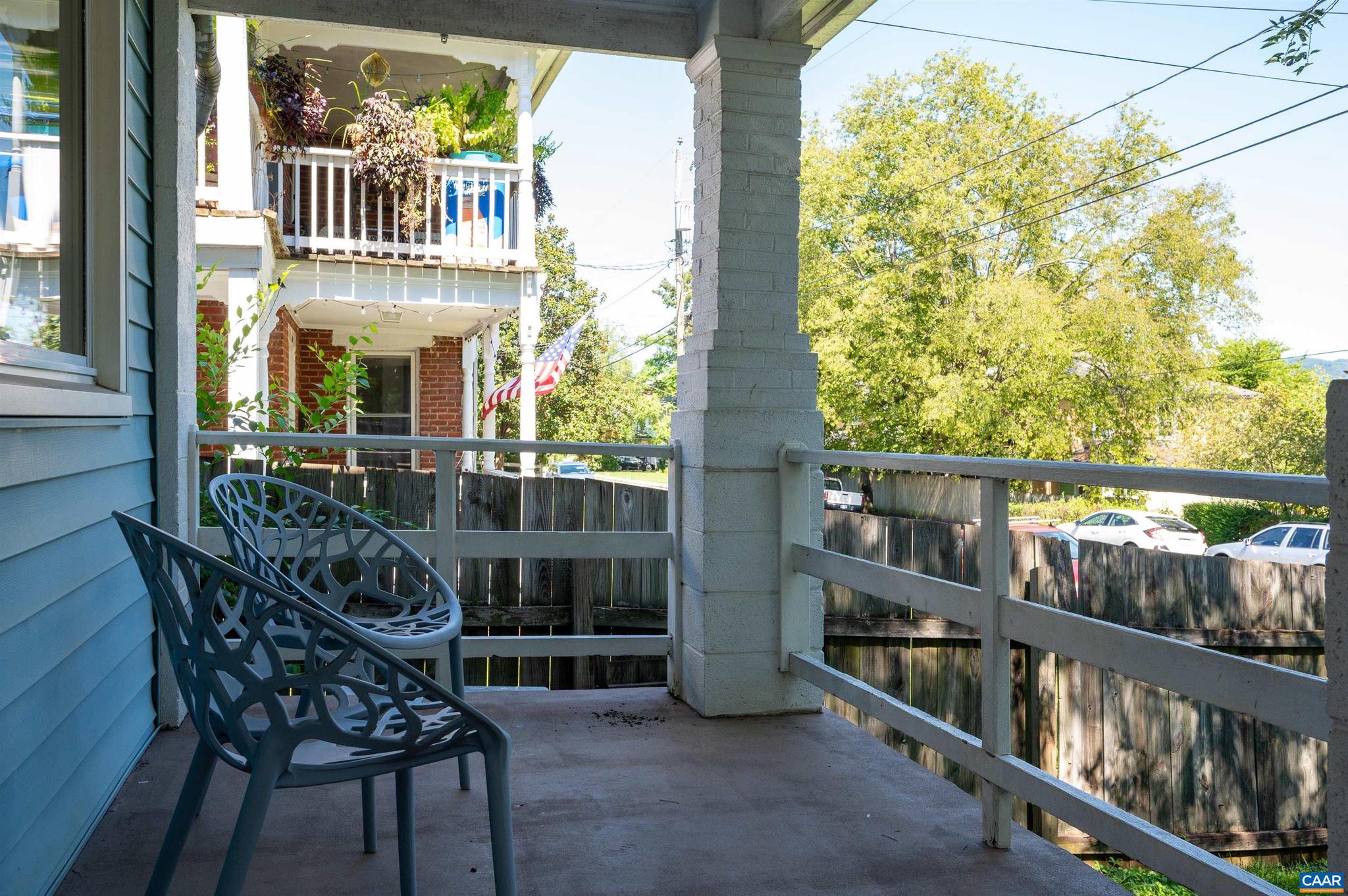 BELMONT - Residential