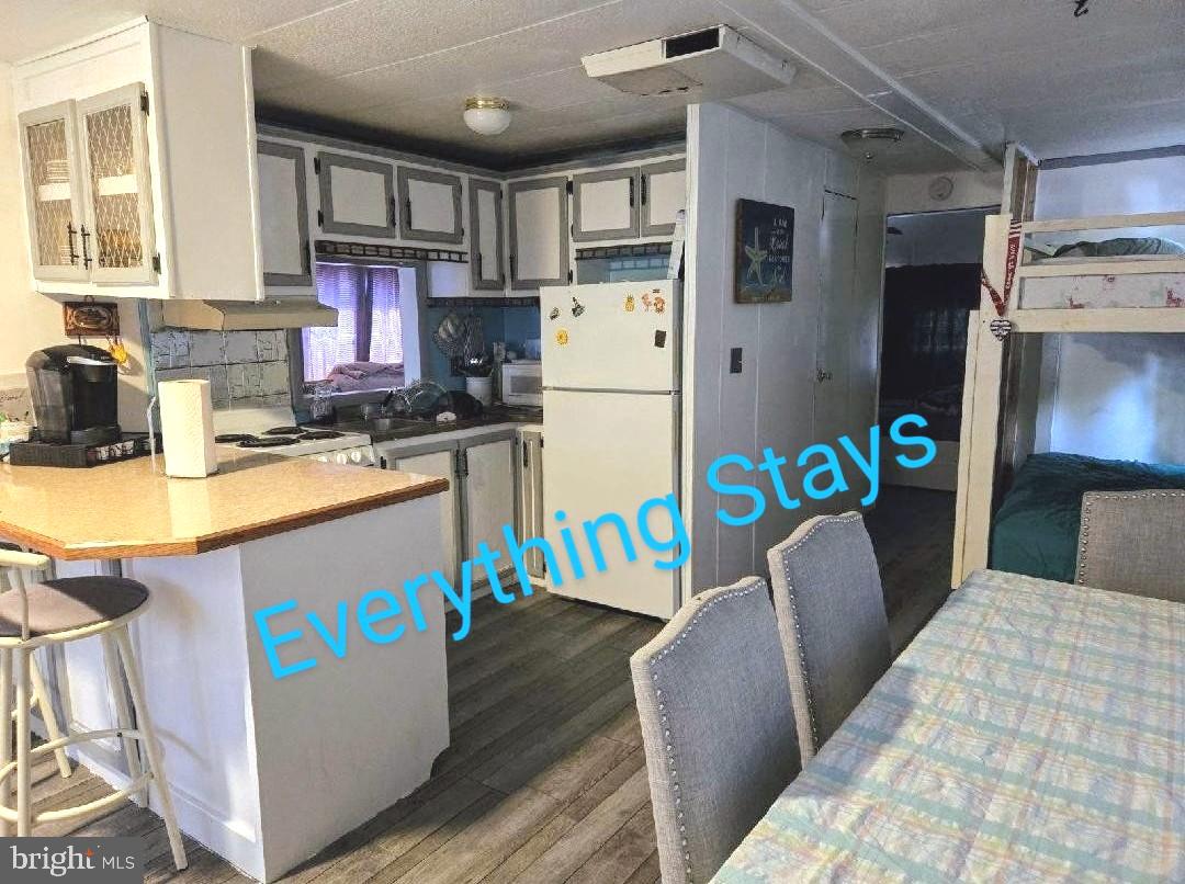 111 BEACH HARBOR F
