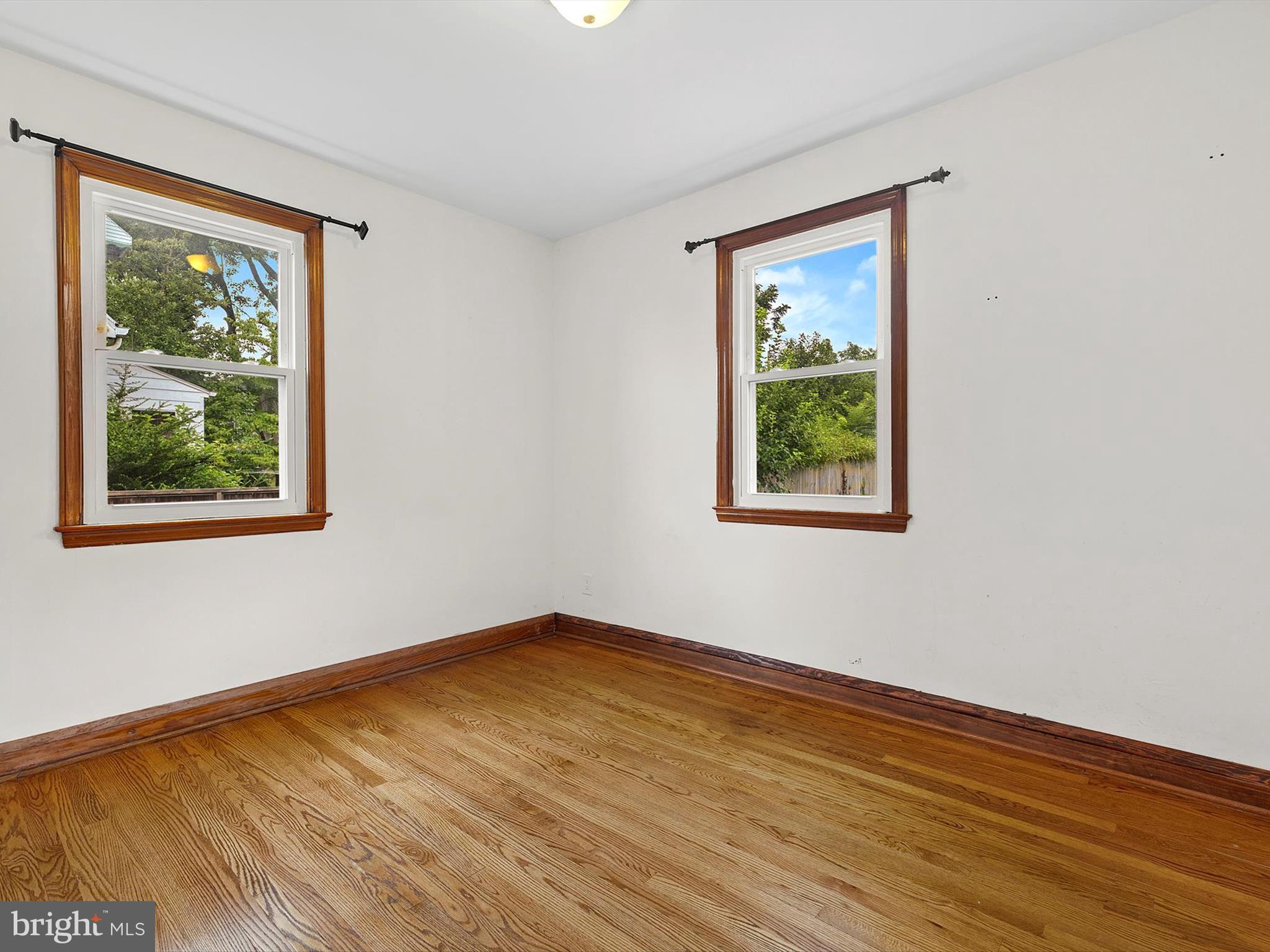 CURTIS HEIGHTS - Residential