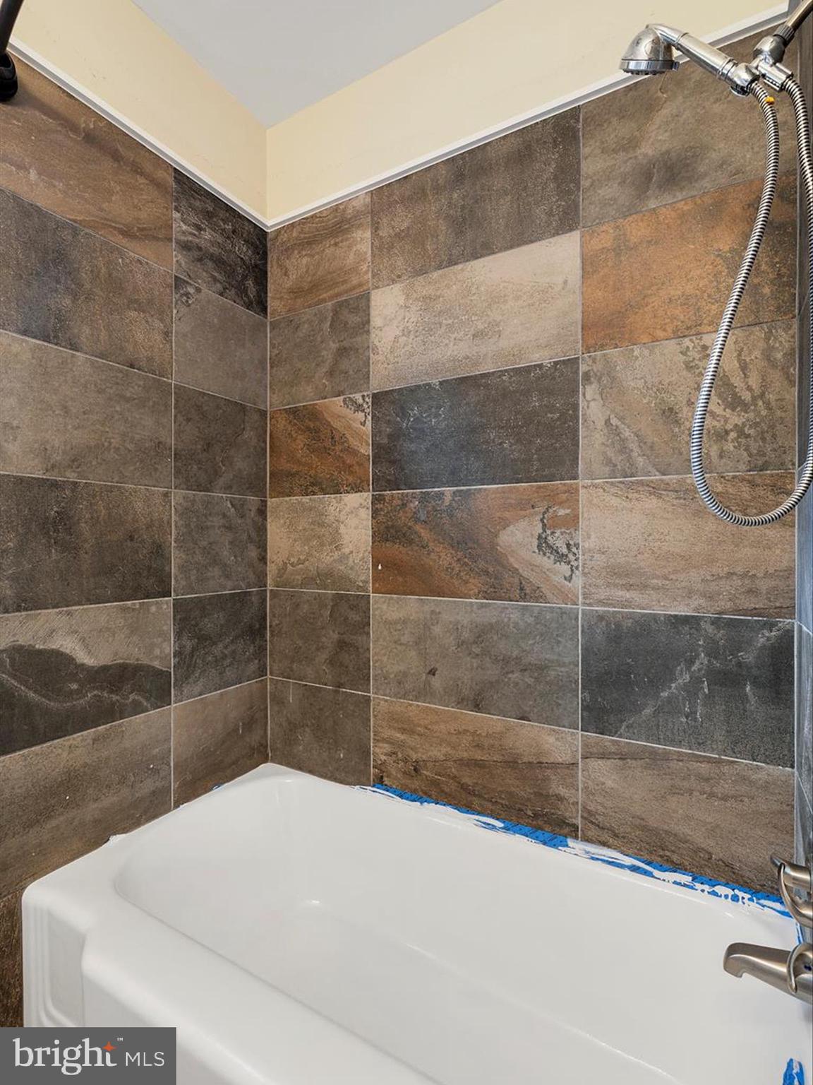 CURTIS HEIGHTS - Residential