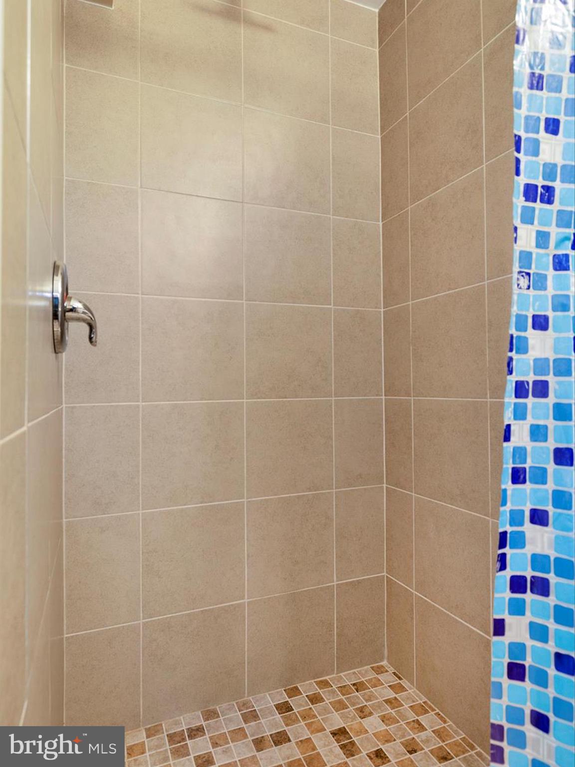 CURTIS HEIGHTS - Residential