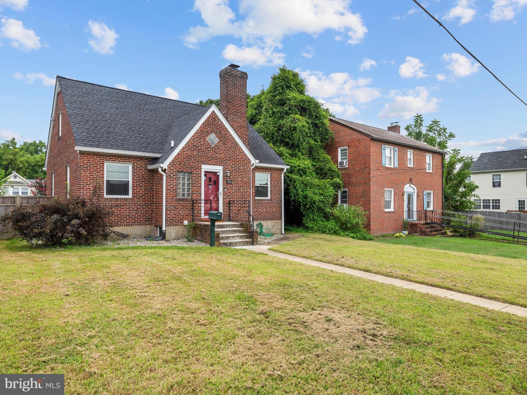 CURTIS HEIGHTS - Residential