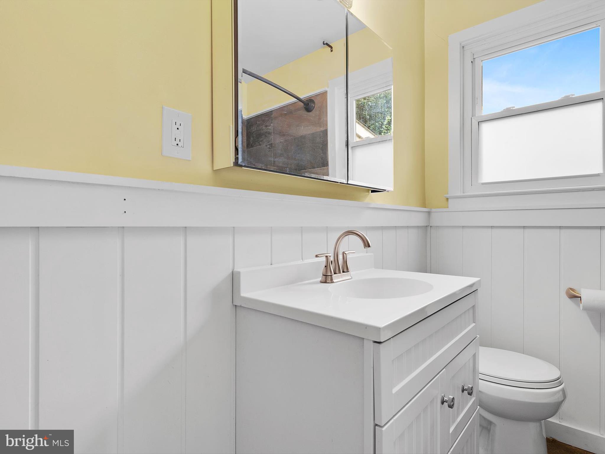 CURTIS HEIGHTS - Residential