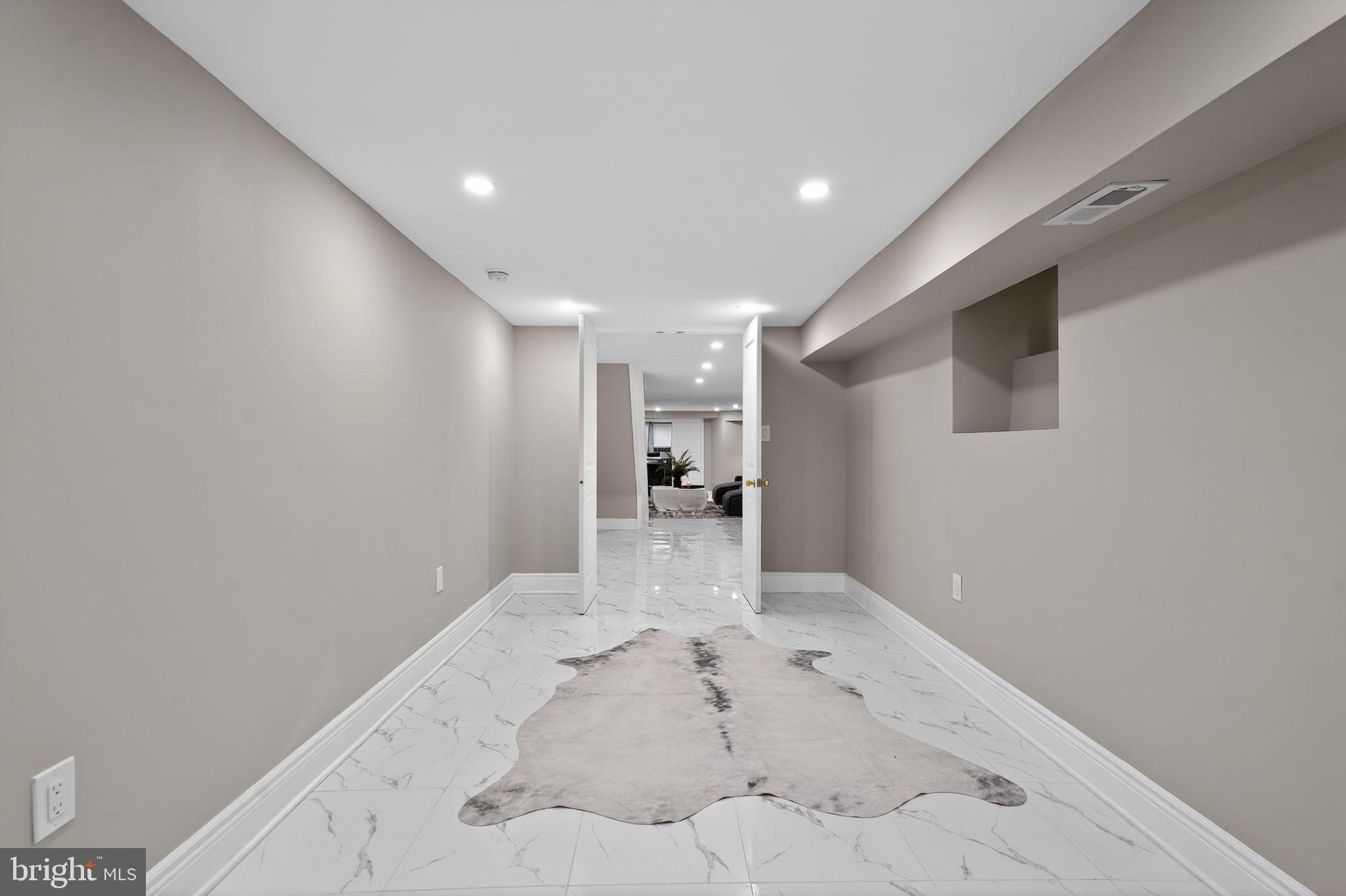 NICETOWN-TIOGA - Residential