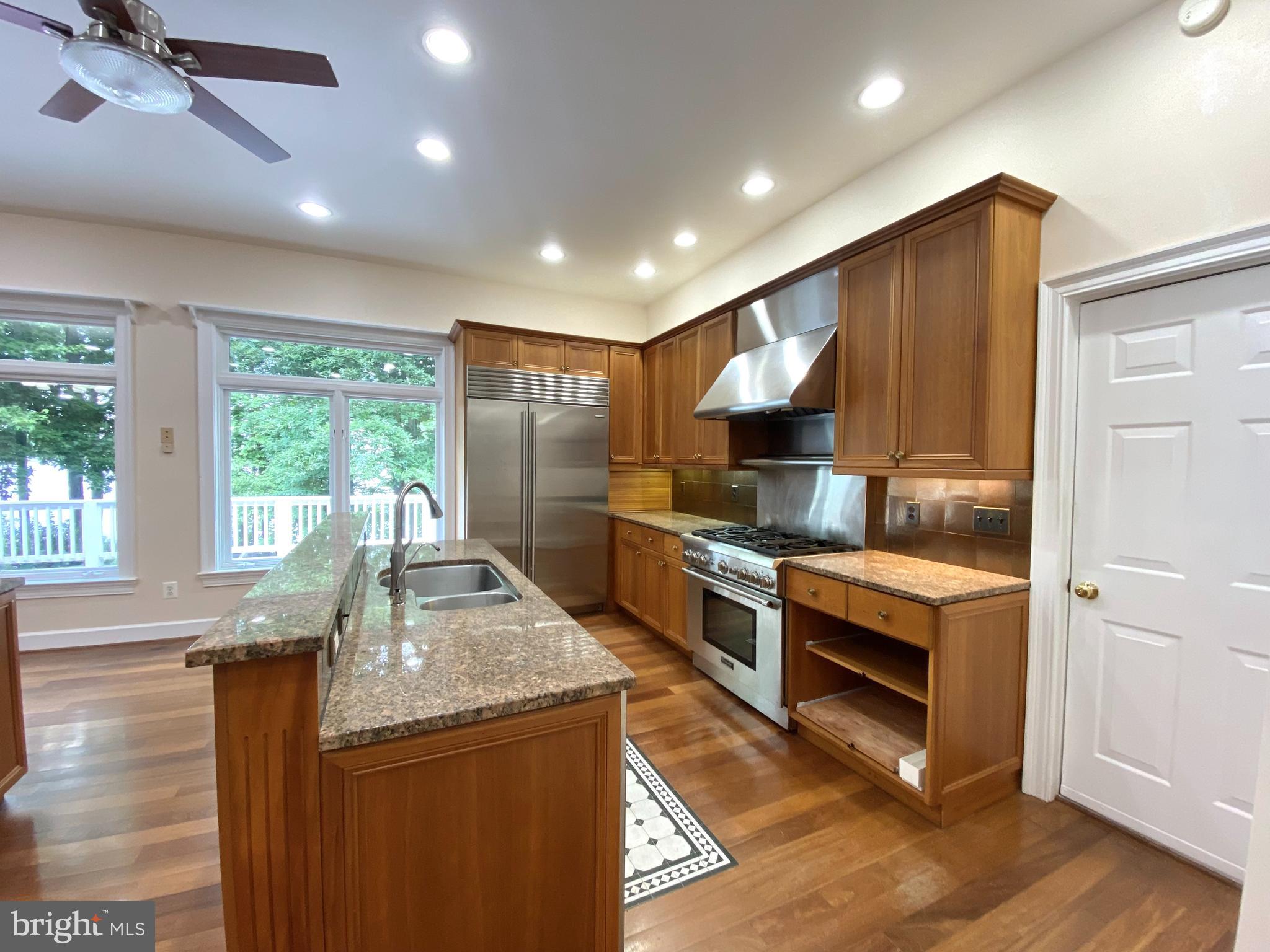 FAWN LAKE - Residential