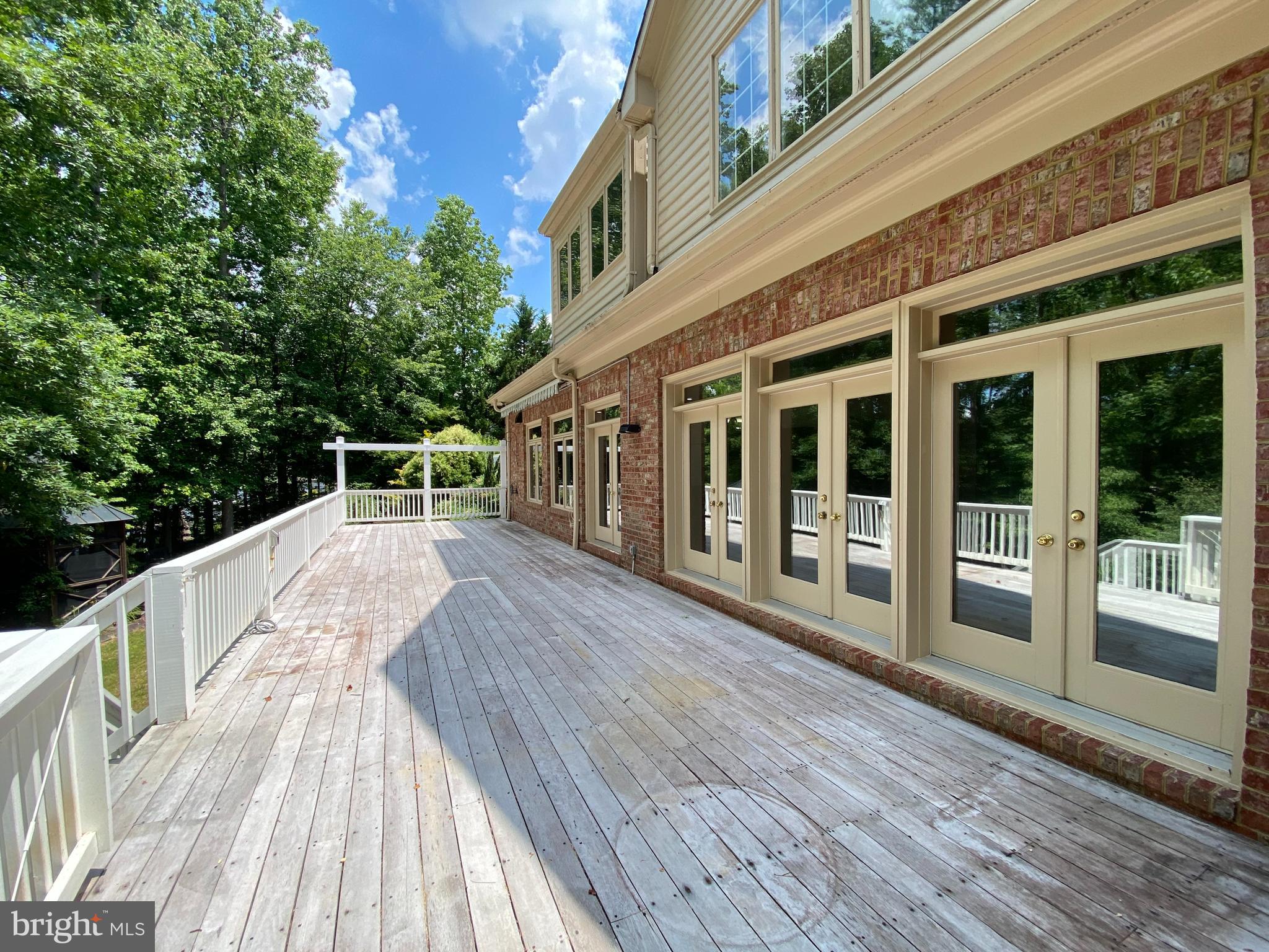 FAWN LAKE - Residential