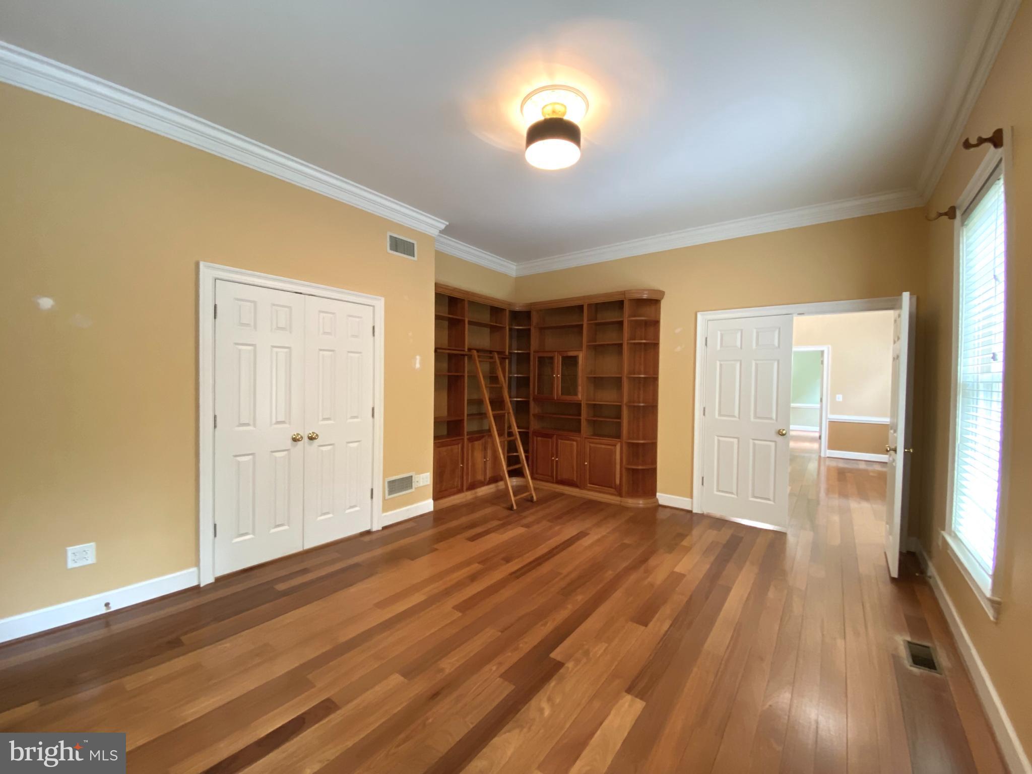 FAWN LAKE - Residential