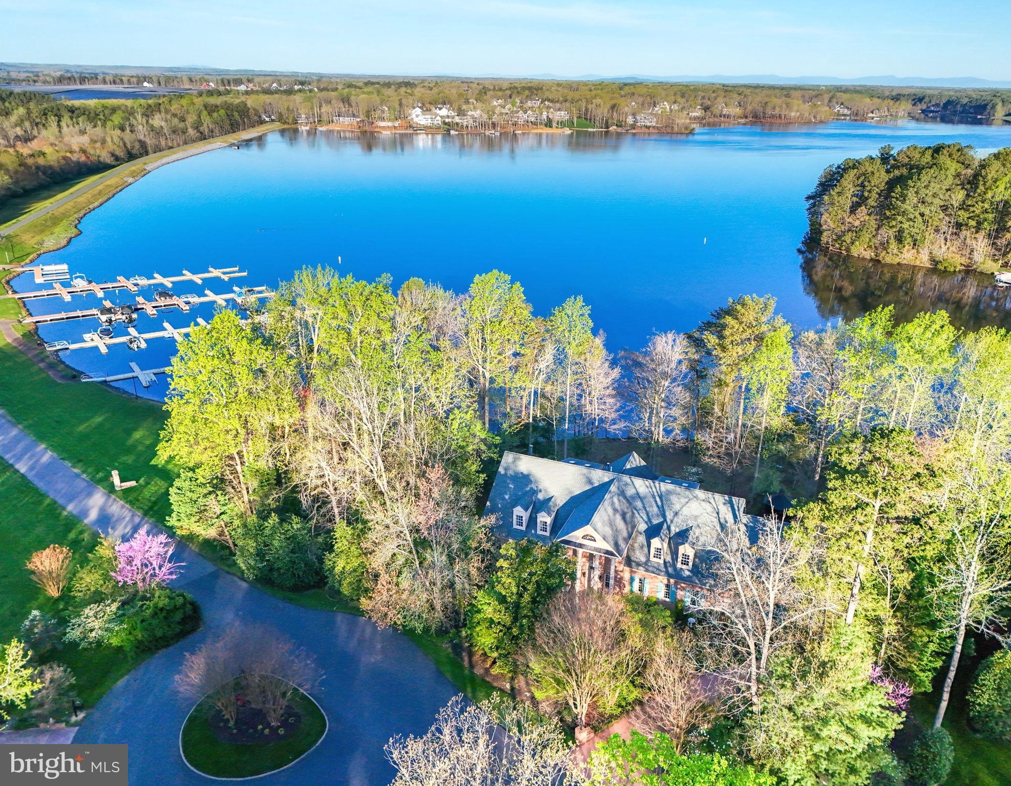 FAWN LAKE - Residential