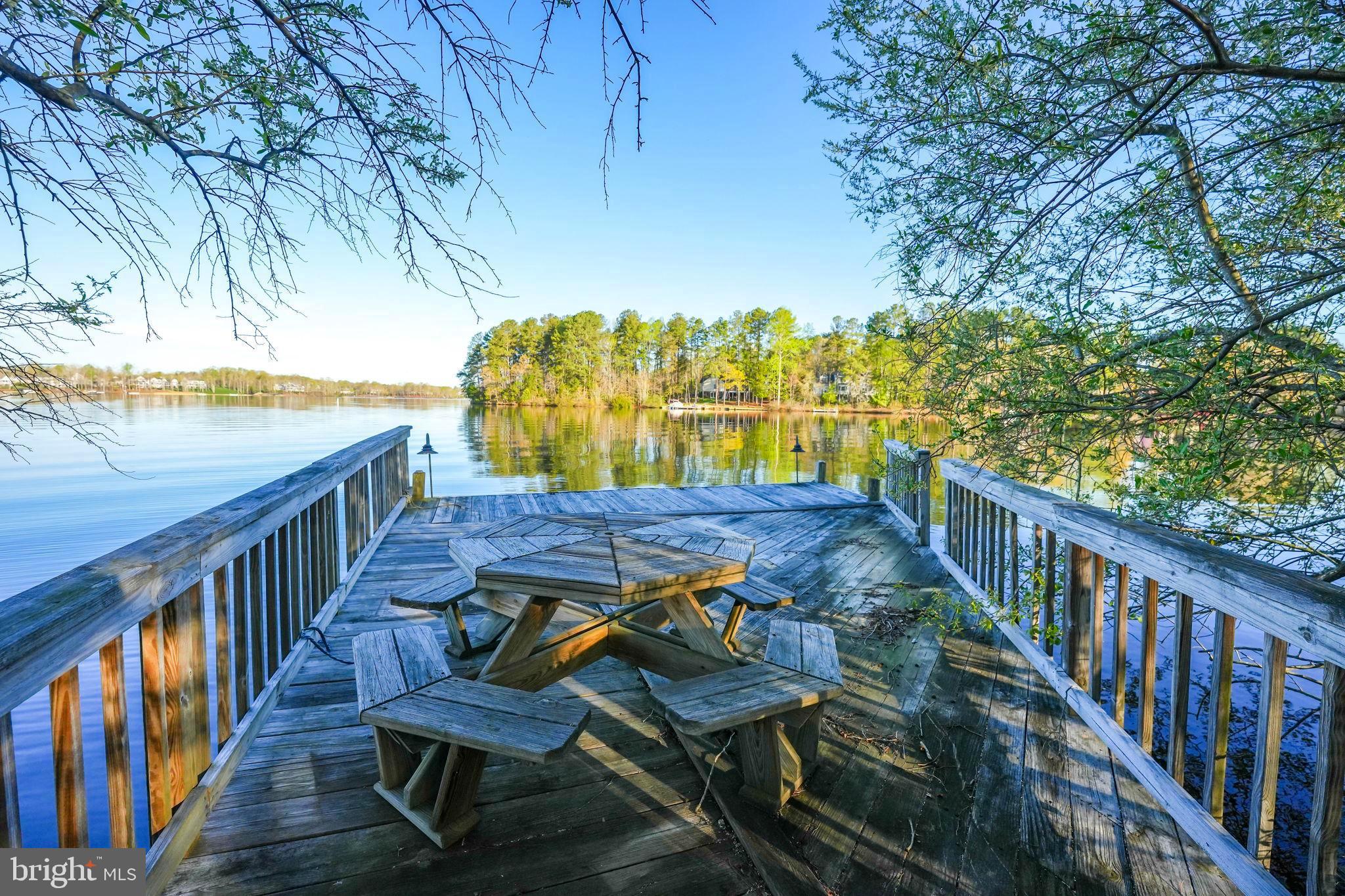 FAWN LAKE - Residential