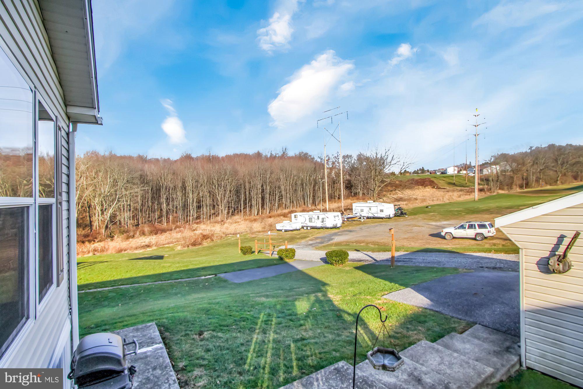 CRESTVIEW ACRES MHP - Residential