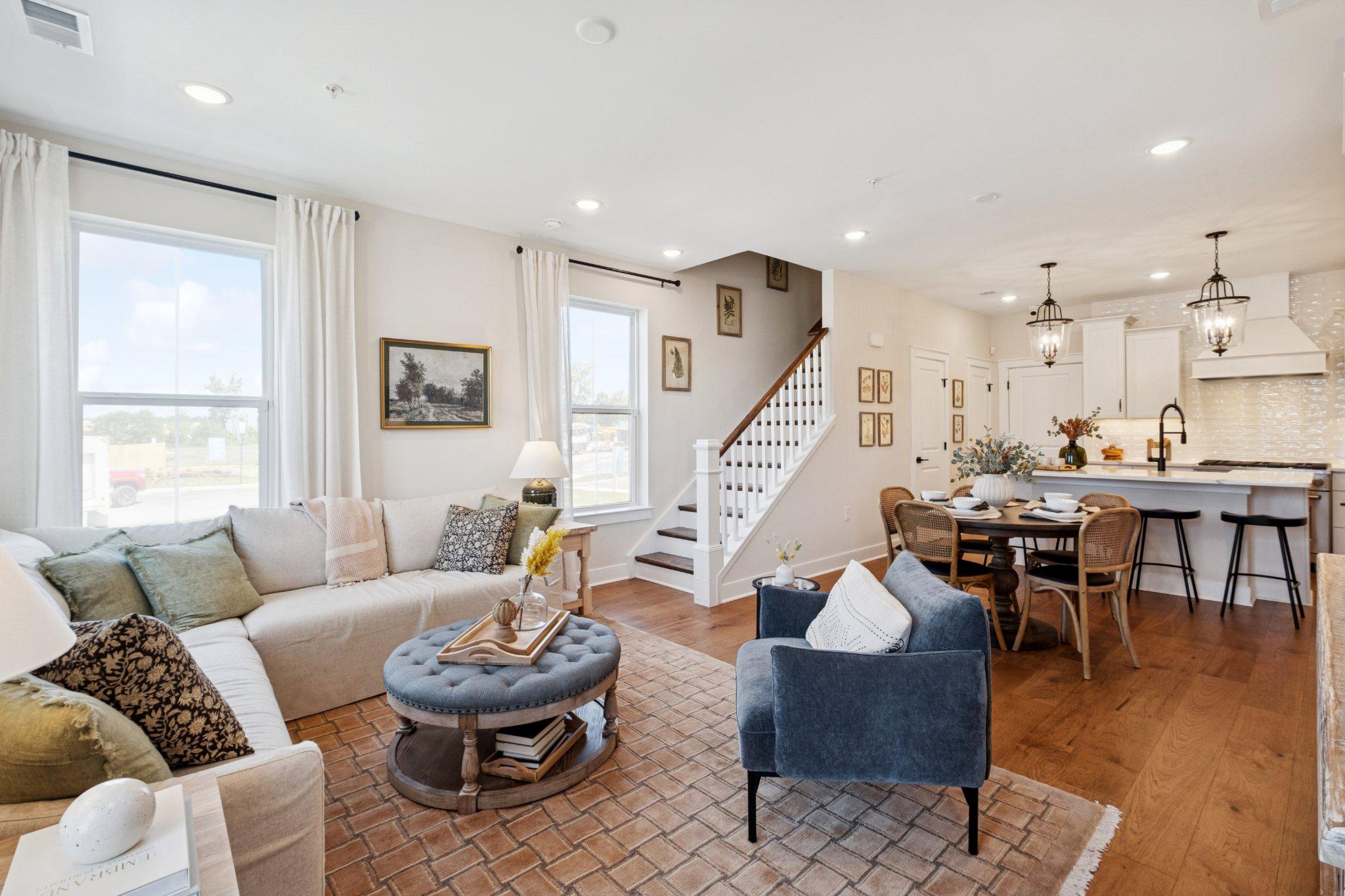 14972 DECO CIRCLE