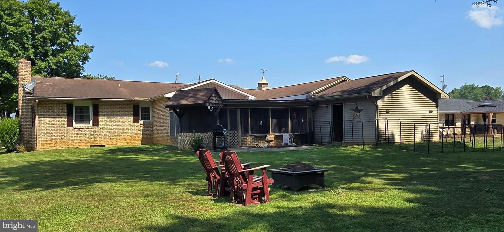 PINE ROAD HEIGHTS - Residential