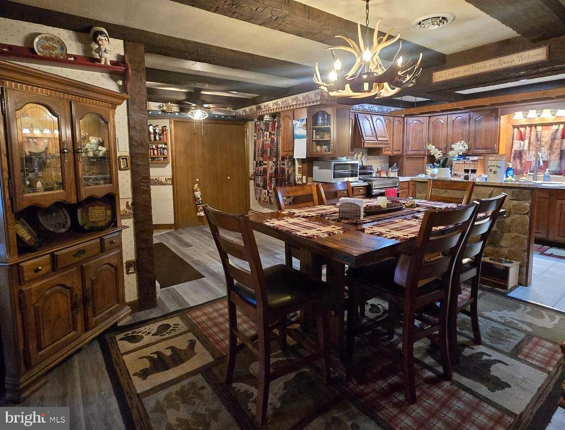 PINE ROAD HEIGHTS - Residential