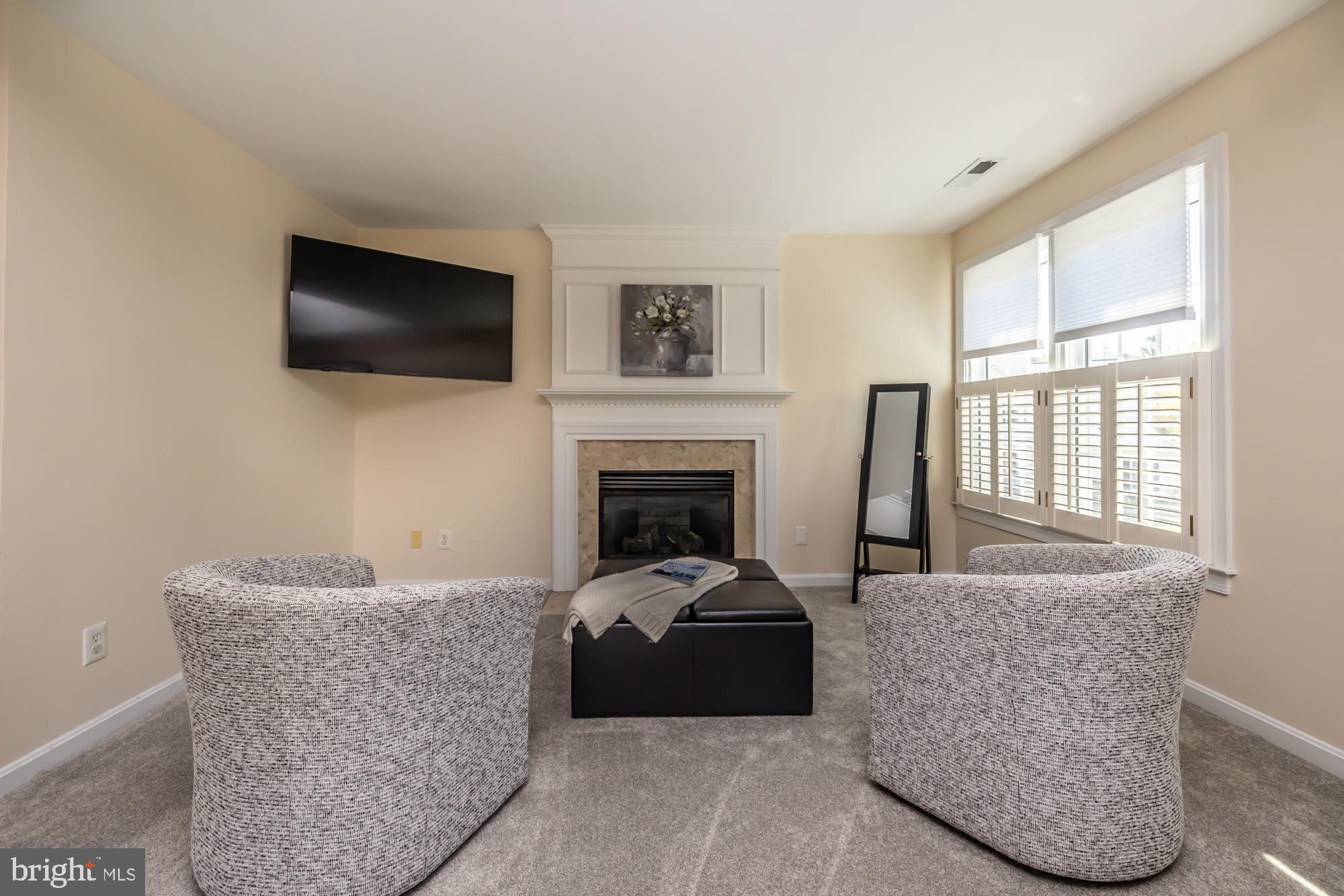 SMITHFIELD ESTATES - Residential