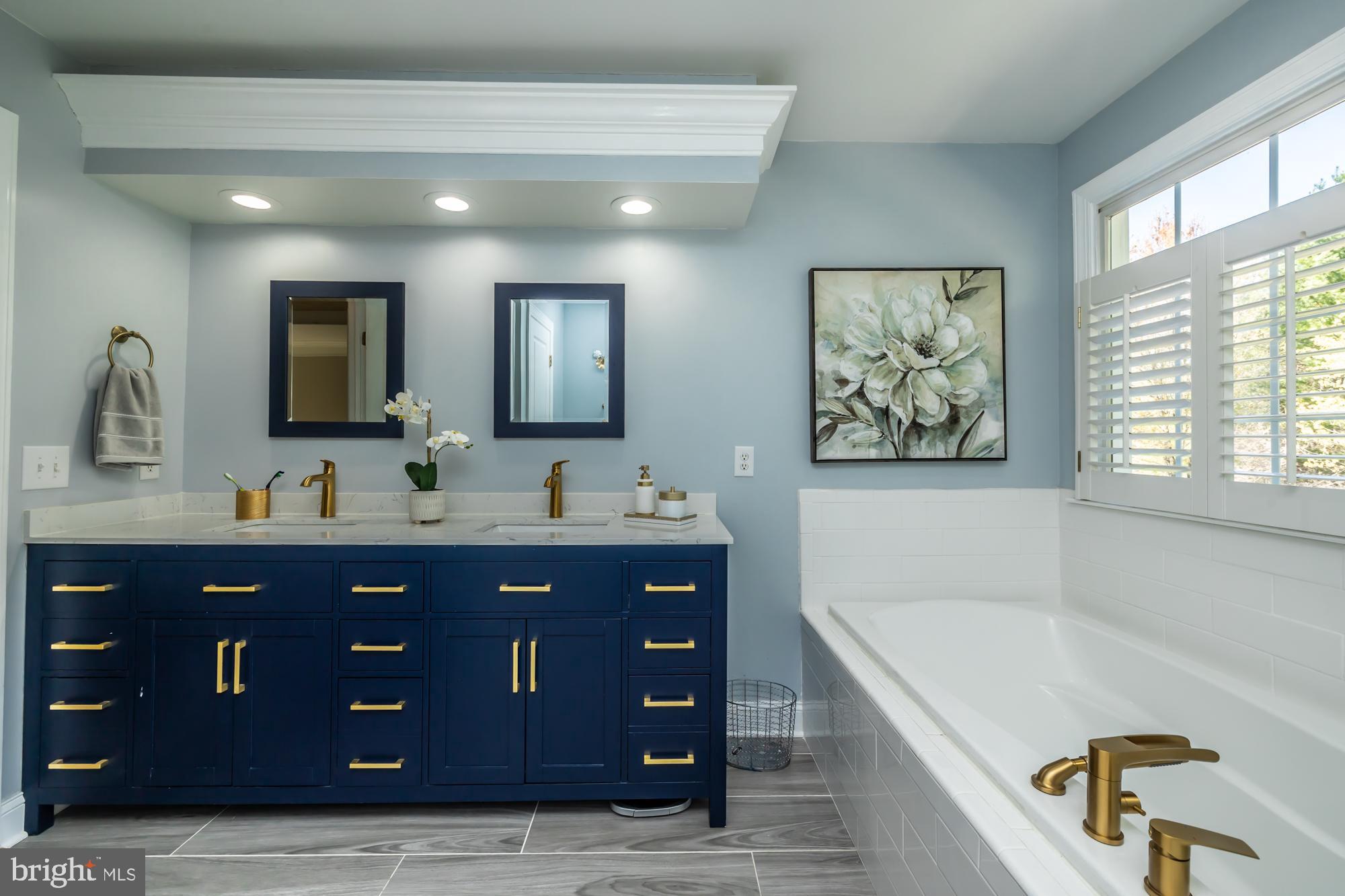 SMITHFIELD ESTATES - Residential