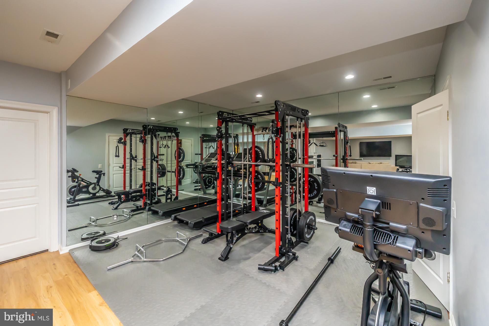 SMITHFIELD ESTATES - Residential