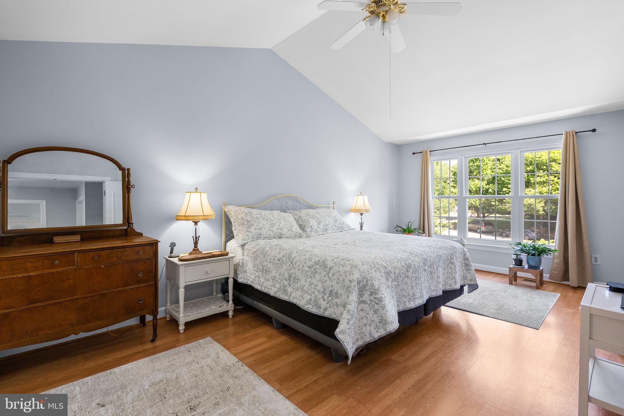 BLUNT COMMONS - Residential