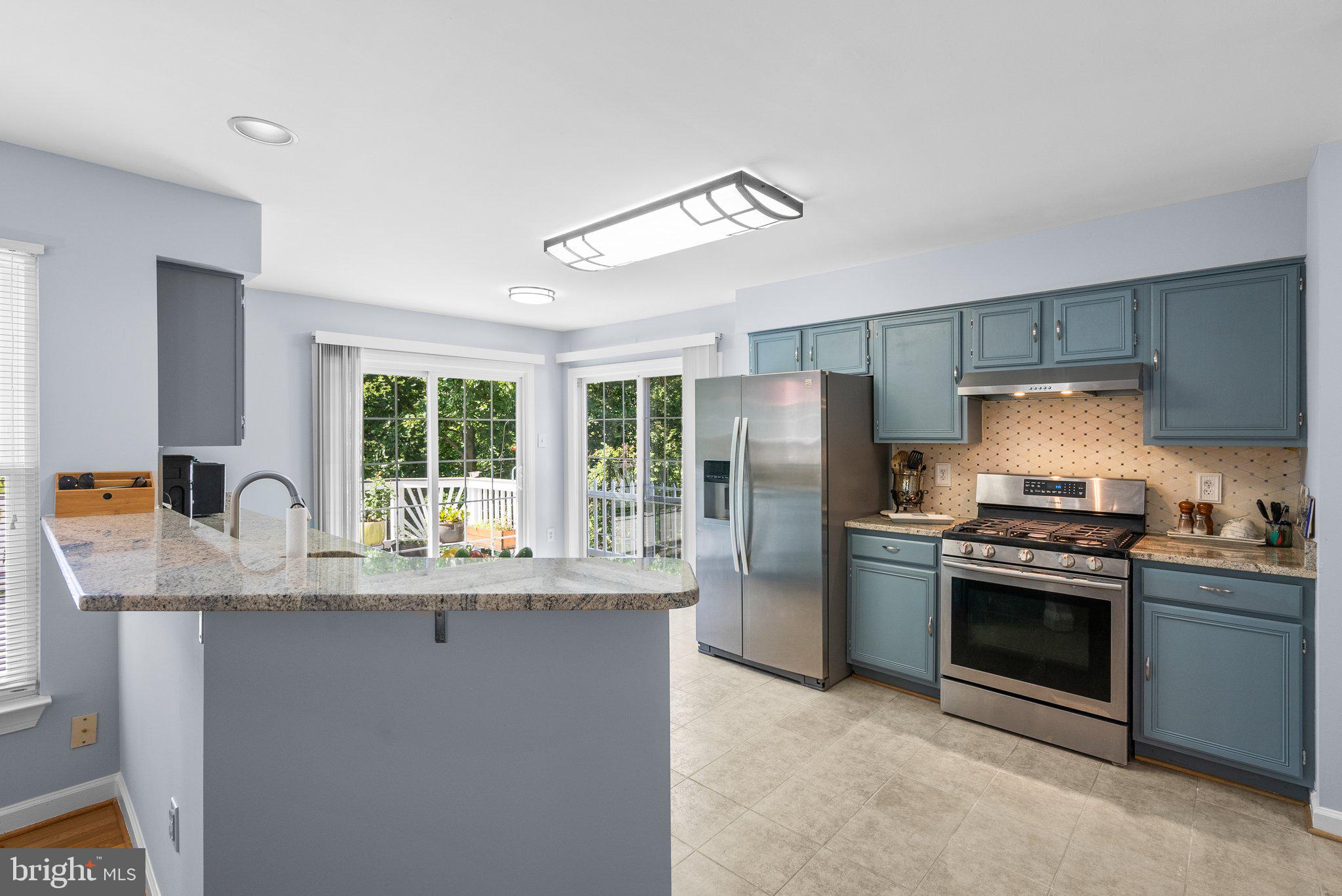 BLUNT COMMONS - Residential