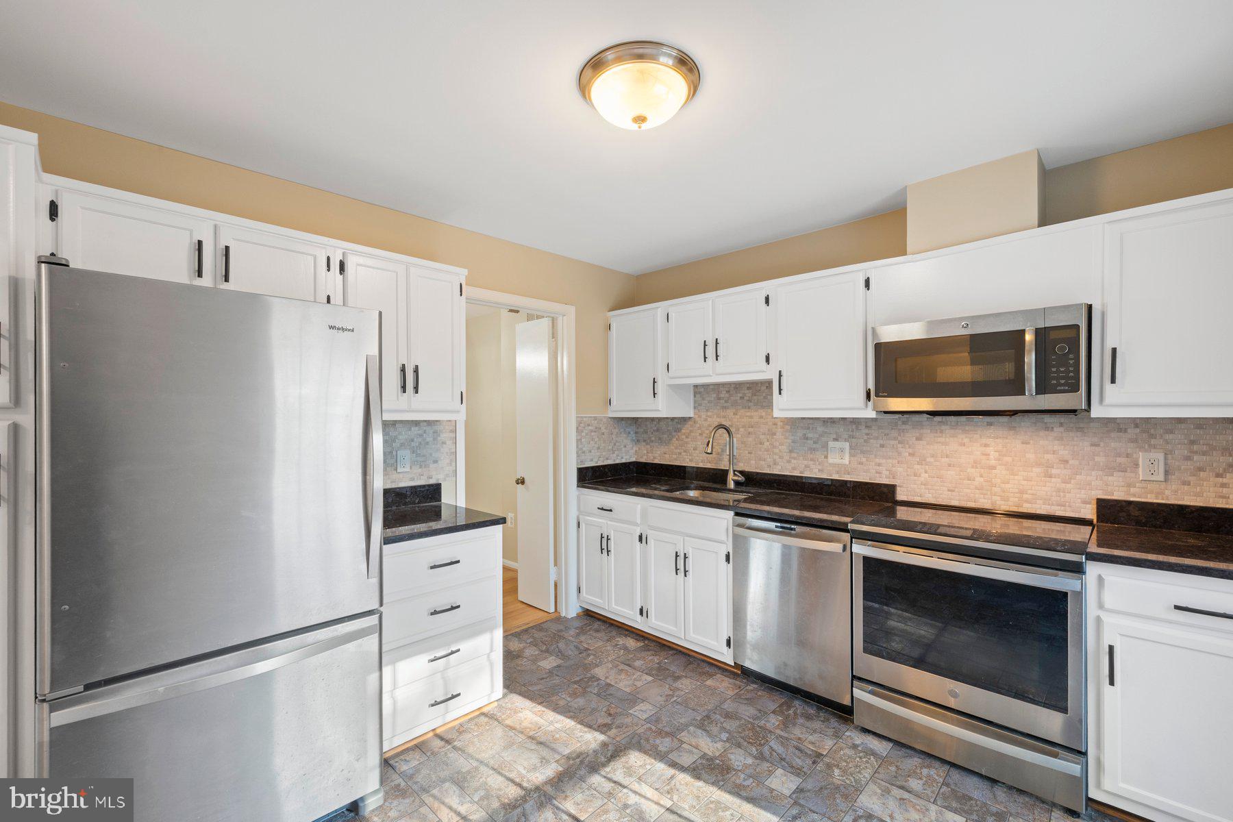 9954 WOOD WREN COURT