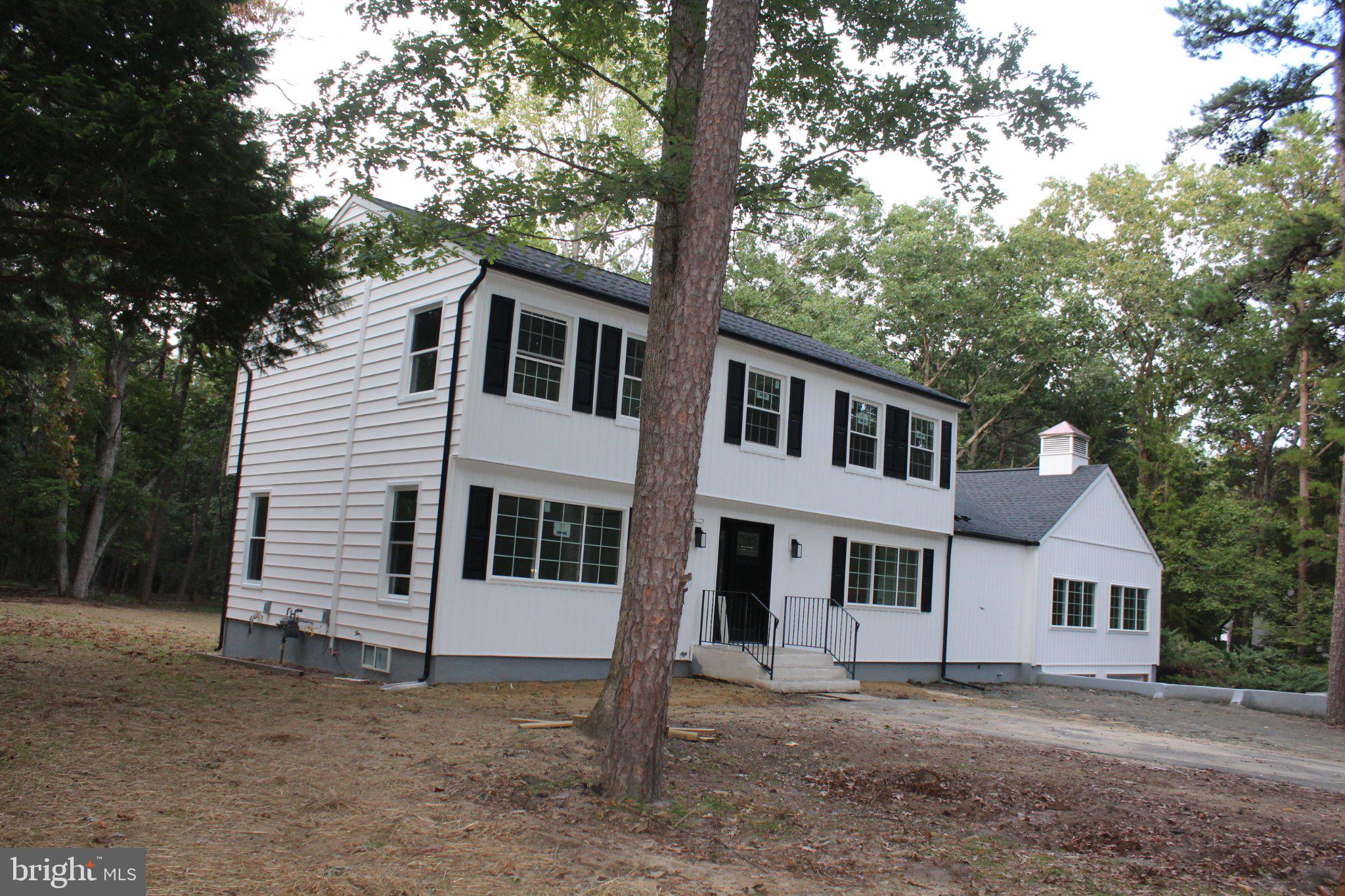 18 NYODA TRAIL