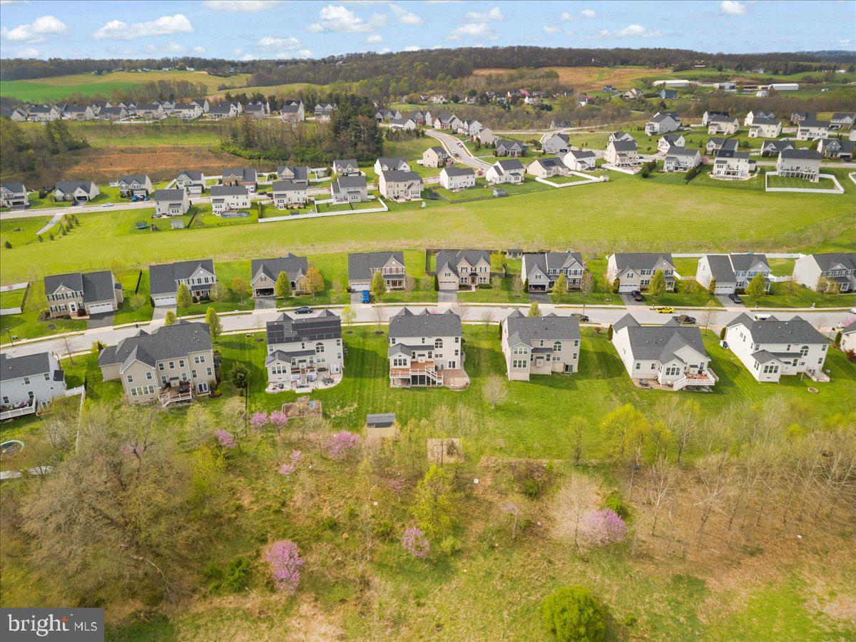 BOLTON HILL - Residential