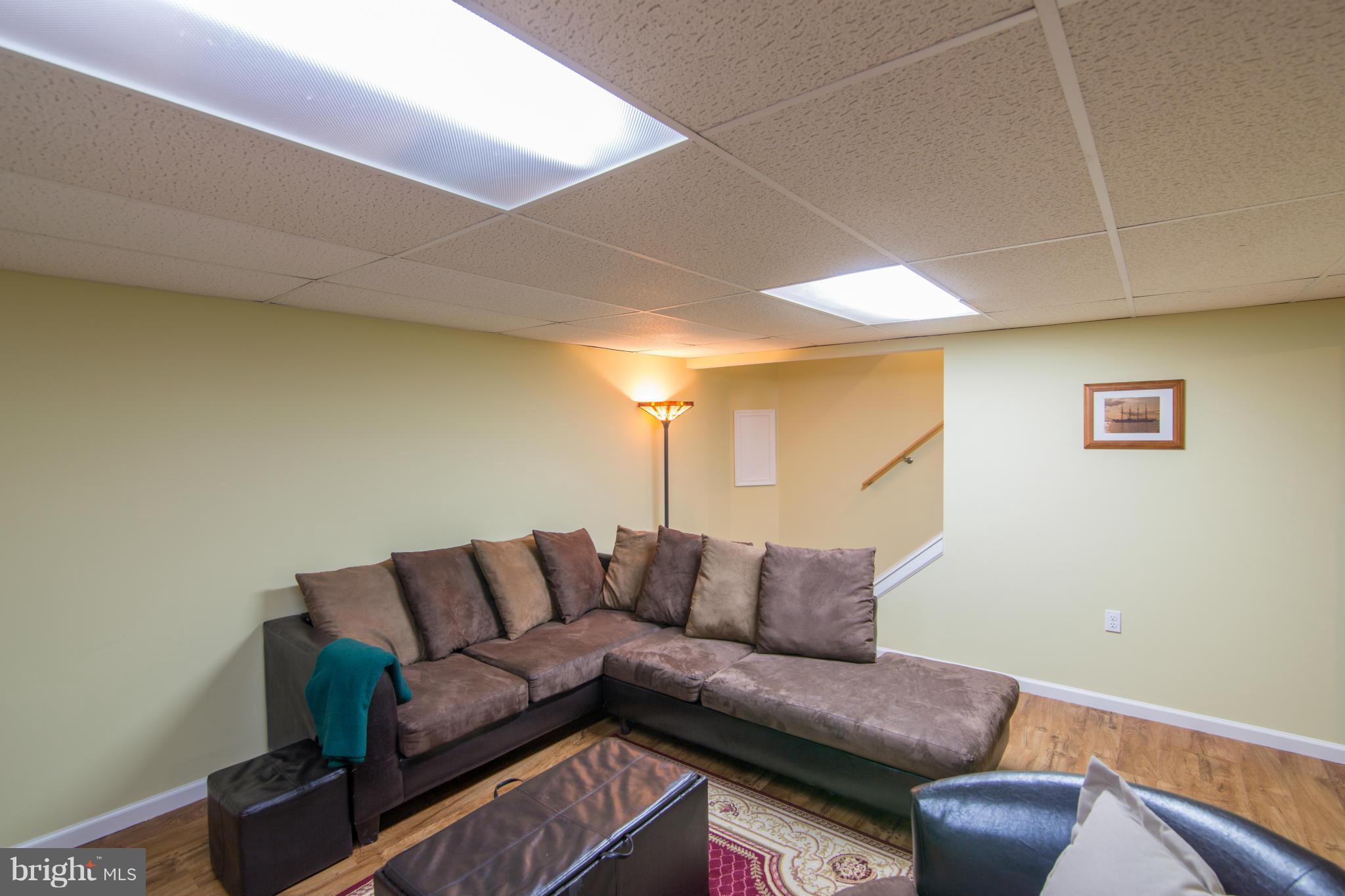 VILLAGE OF OLDE MILL - Residential