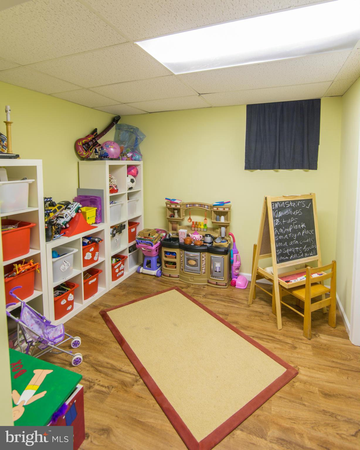 VILLAGE OF OLDE MILL - Residential