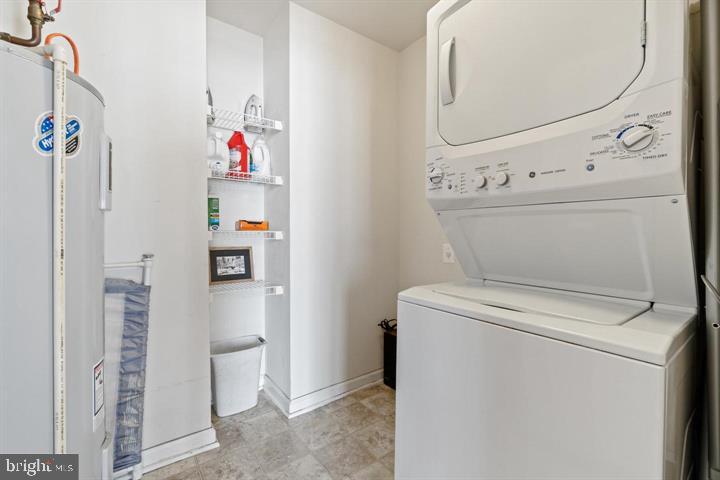 POTOMAC CLUB - Residential Lease