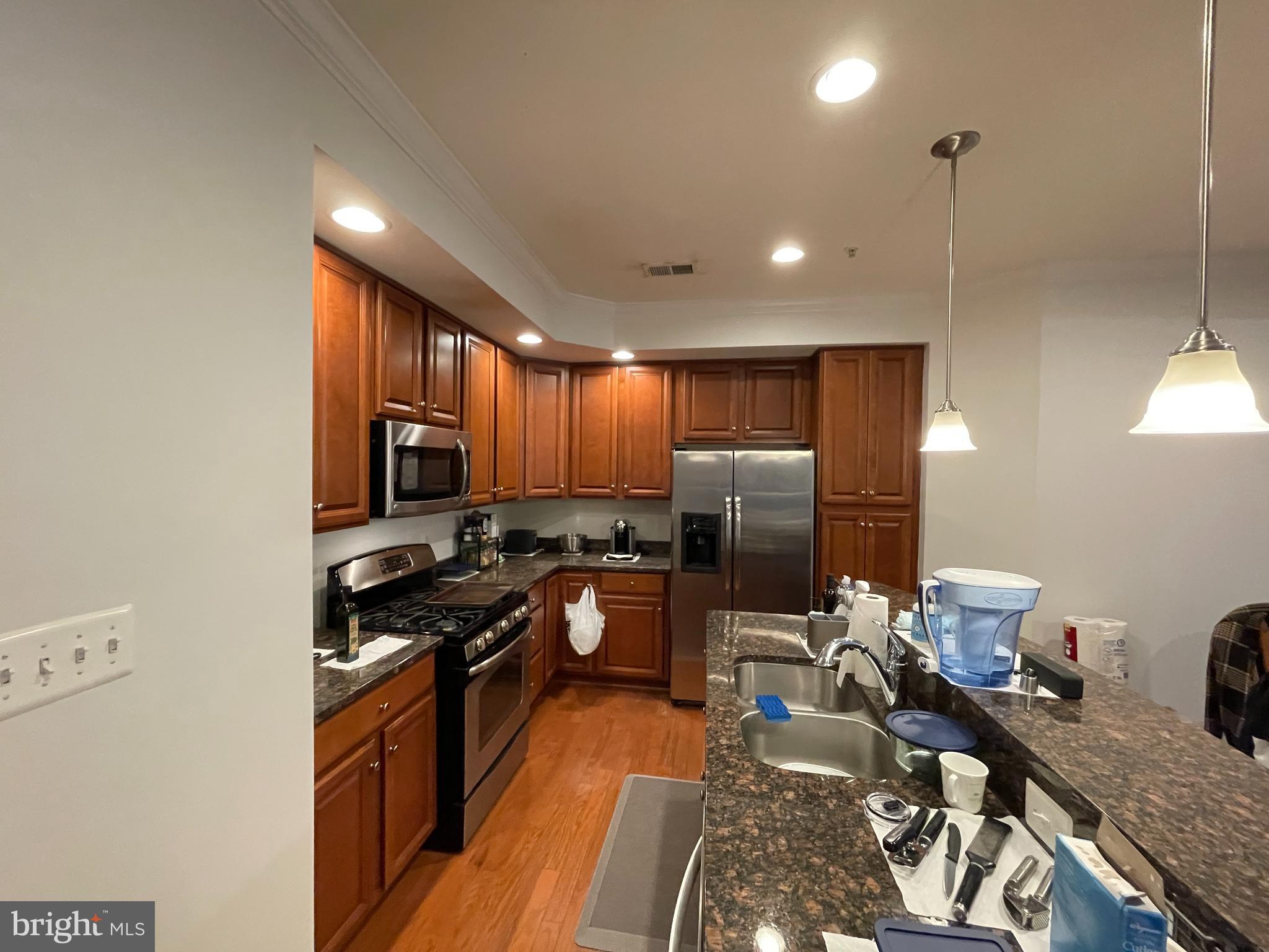 POTOMAC CLUB - Residential Lease