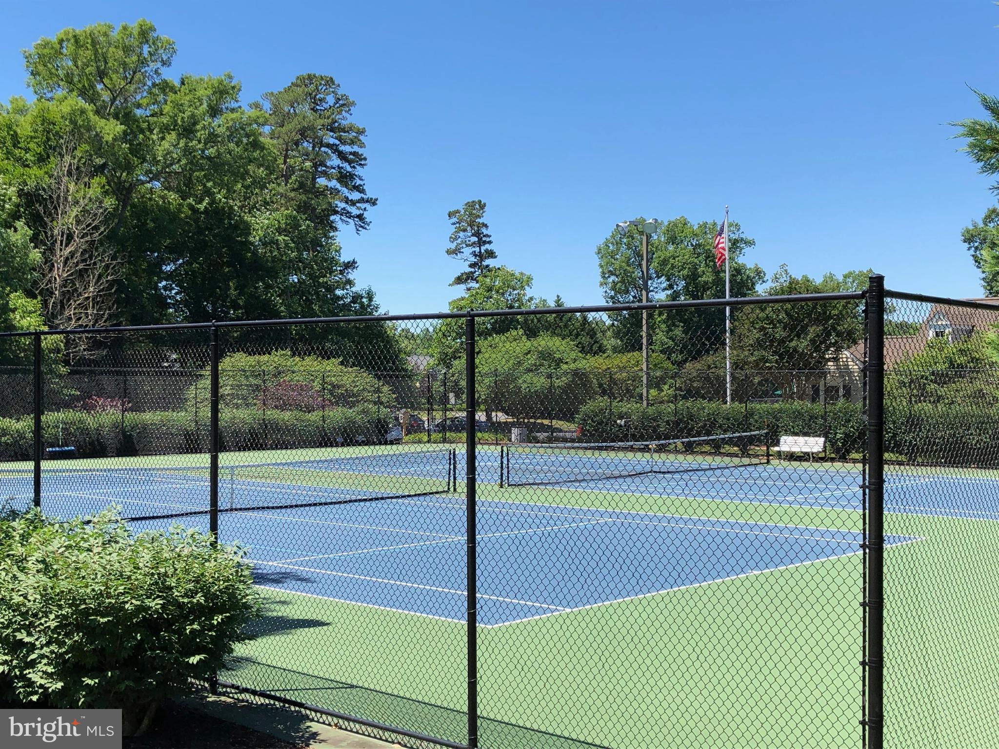 TURNBERRY EAST - Residential