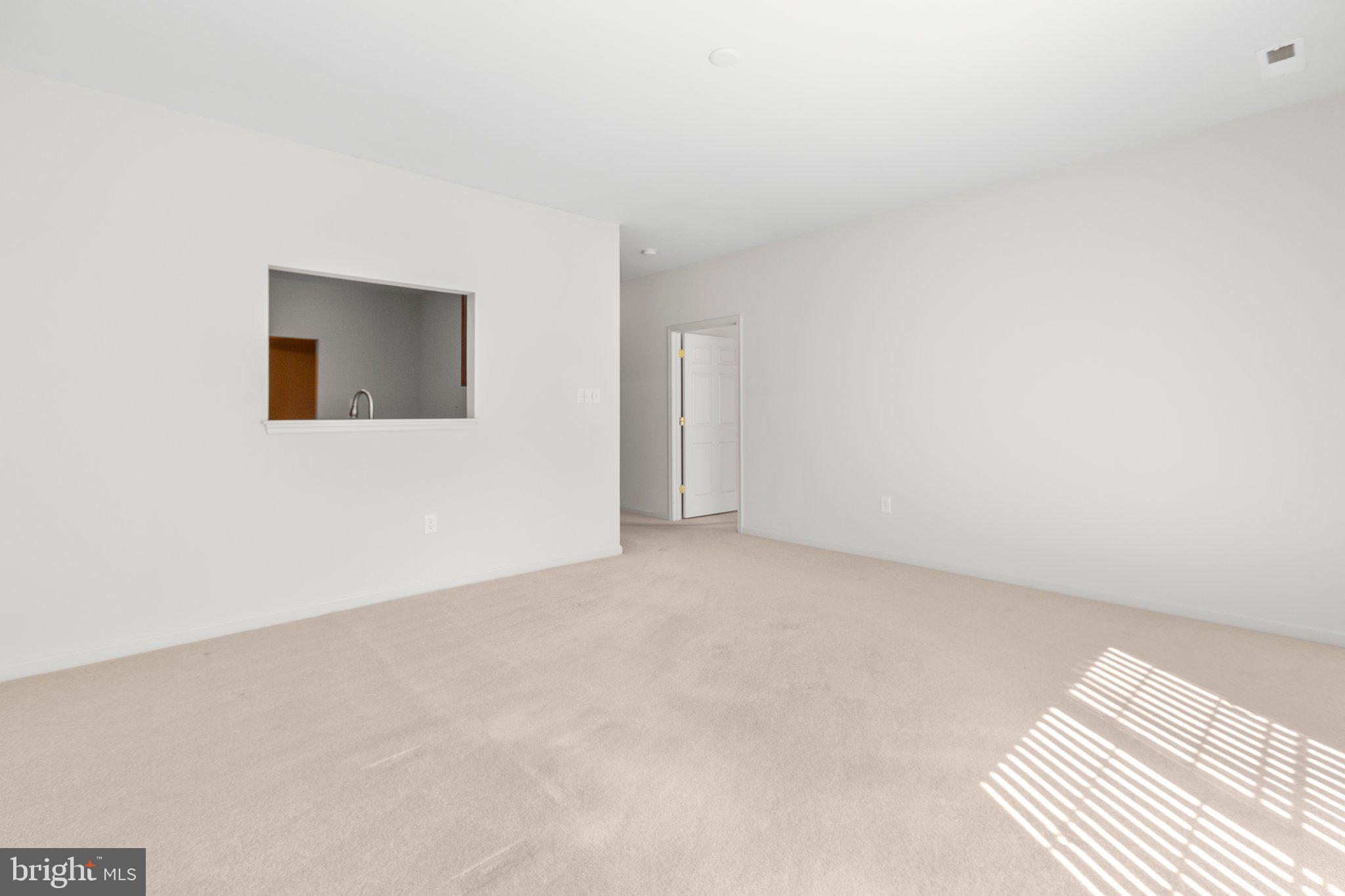 TURNBERRY EAST - Residential